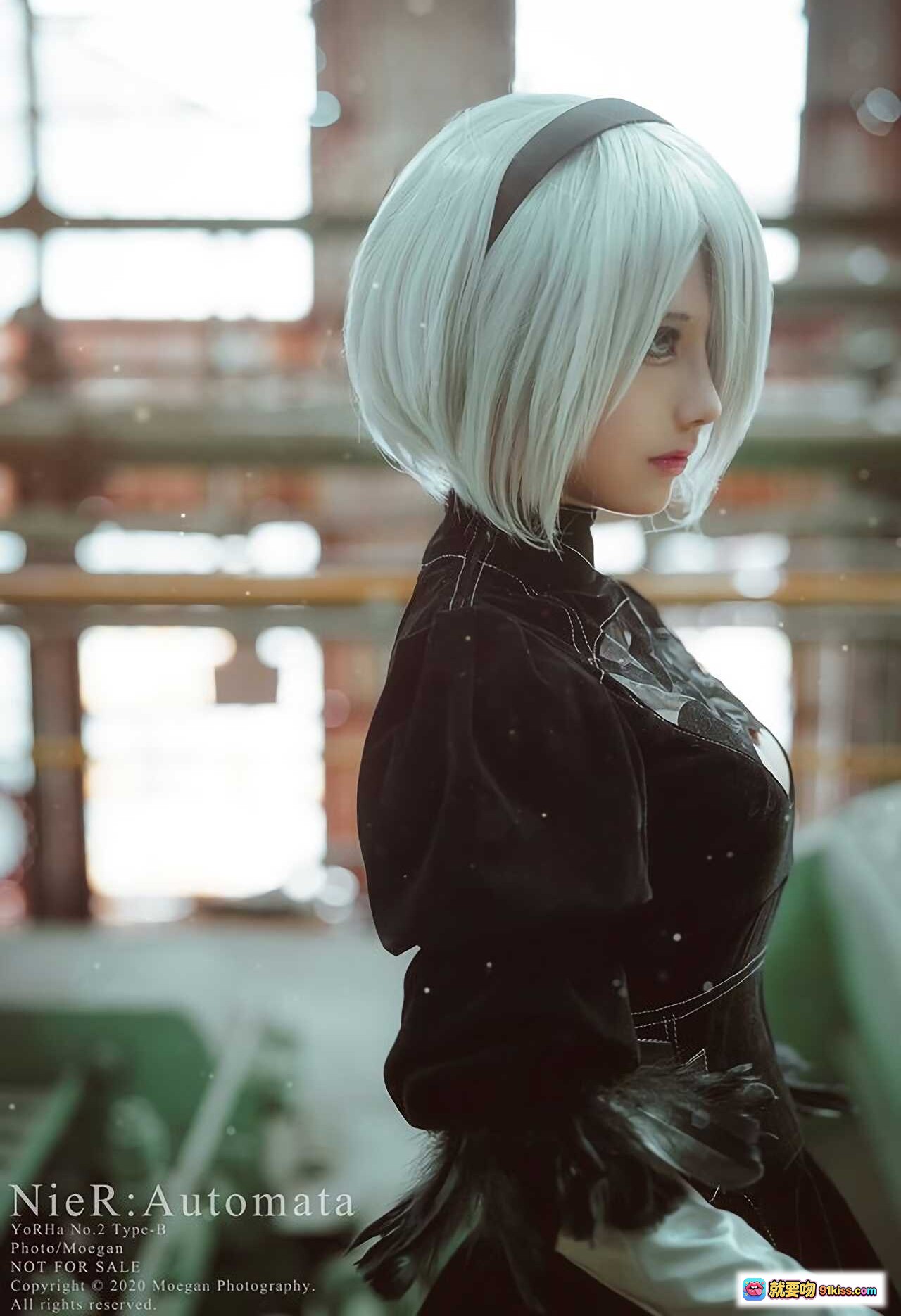 图片[3] - NieR:Automata YoRHa No.2 Type B Cosplay 精致还原 白发黑裙长剑 工业风场景 高筒靴性感造型 - 就要吻