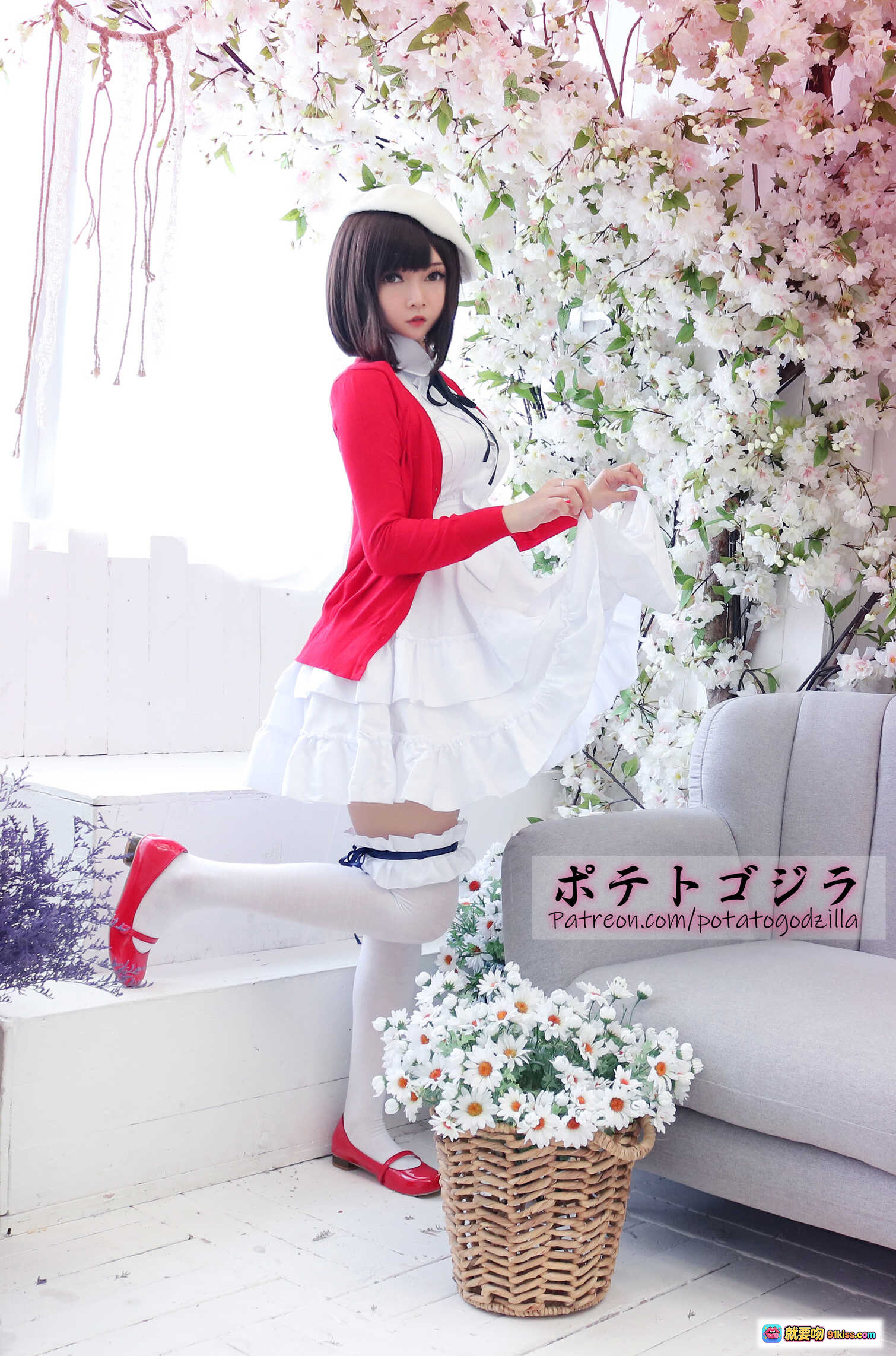 图片[9] - Potato Godzilla NO.016 Megumi Kato Cosplay写真 29P 261MB 樱花背景 红袖白袜 甜美性感 日系风格 宅男女神 精美摄影 - 就要吻
