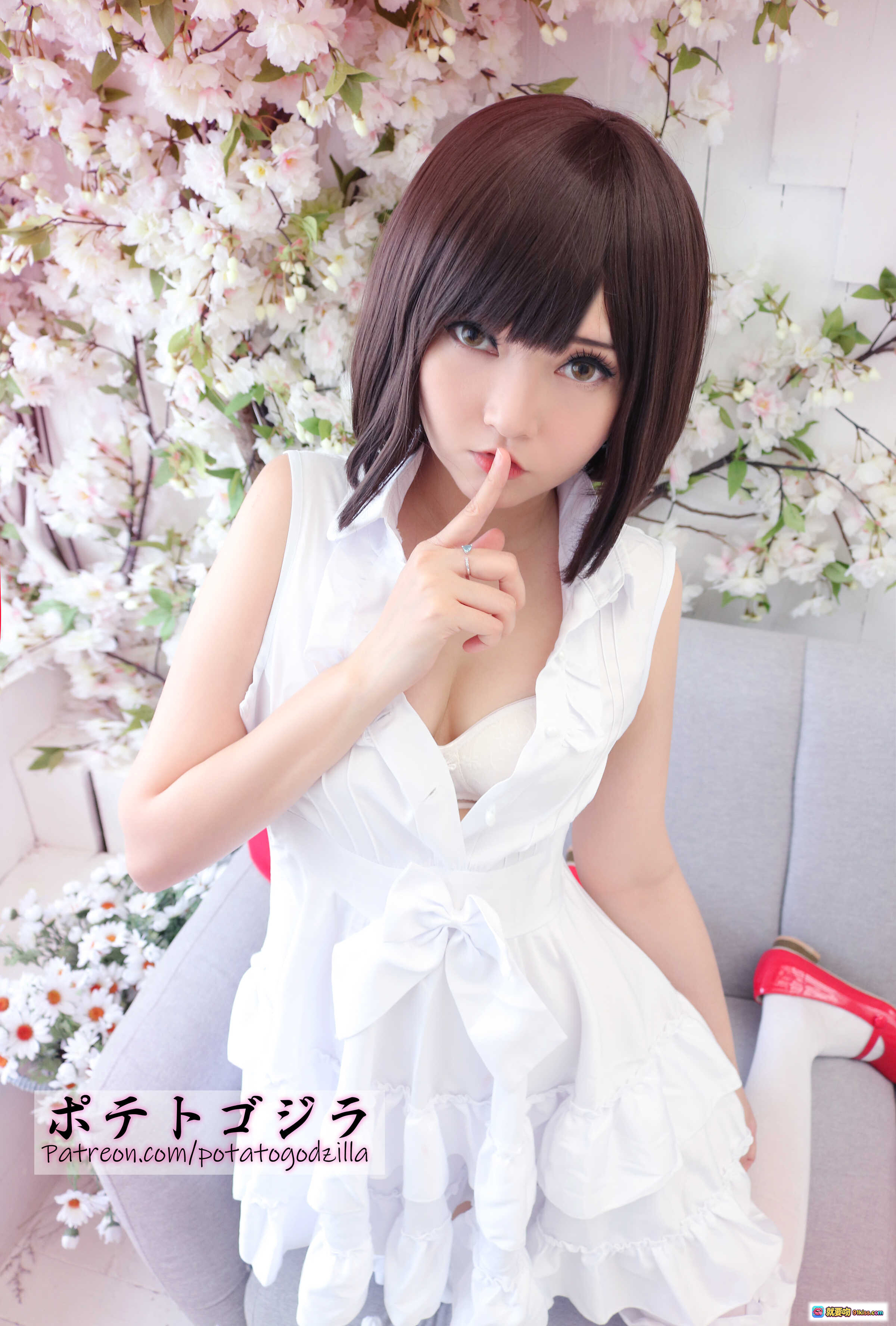 图片[8] - Potato Godzilla NO.016 Megumi Kato Cosplay写真 29P 261MB 樱花背景 红袖白袜 甜美性感 日系风格 宅男女神 精美摄影 - 就要吻