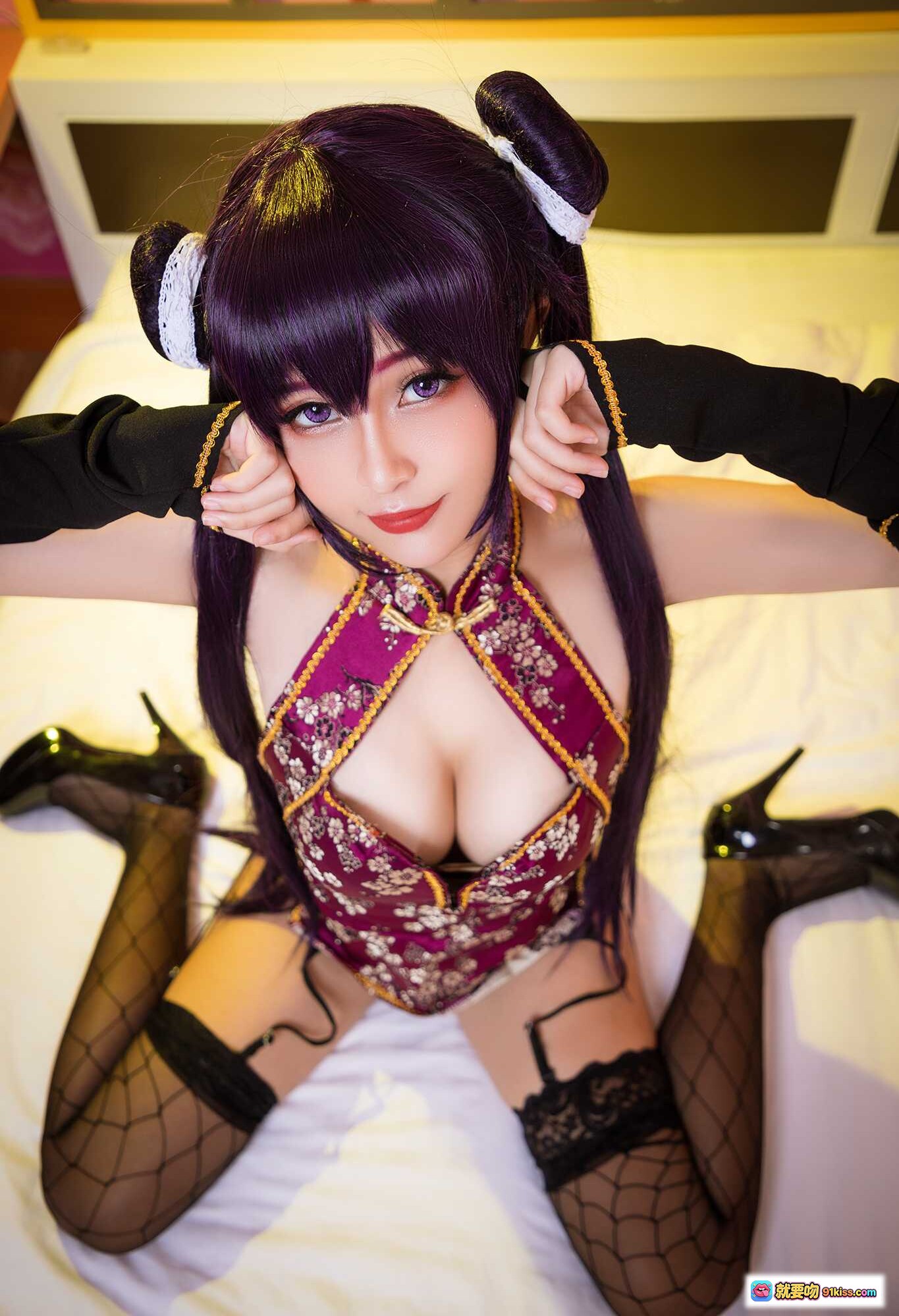 图片[2] - Azami NO.039 冬月茉莉 Cosplay写真 | 旗袍黑丝高跟美腿 | 17P高清图集 | 床上性感姿势 | 日系动漫角色扮演 - 就要吻