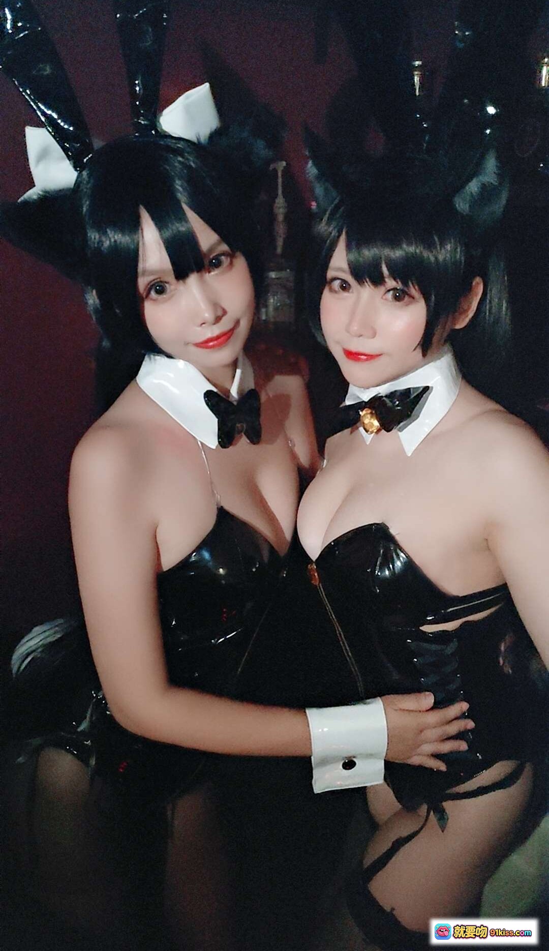 图片[5] - Nyako喵子NO.023高雄爱宕Cosplay写真 | 黑色猫耳女仆装 | 亮面紧身裙 | 双人亲密合影 | 甜美可爱风格 - 就要吻