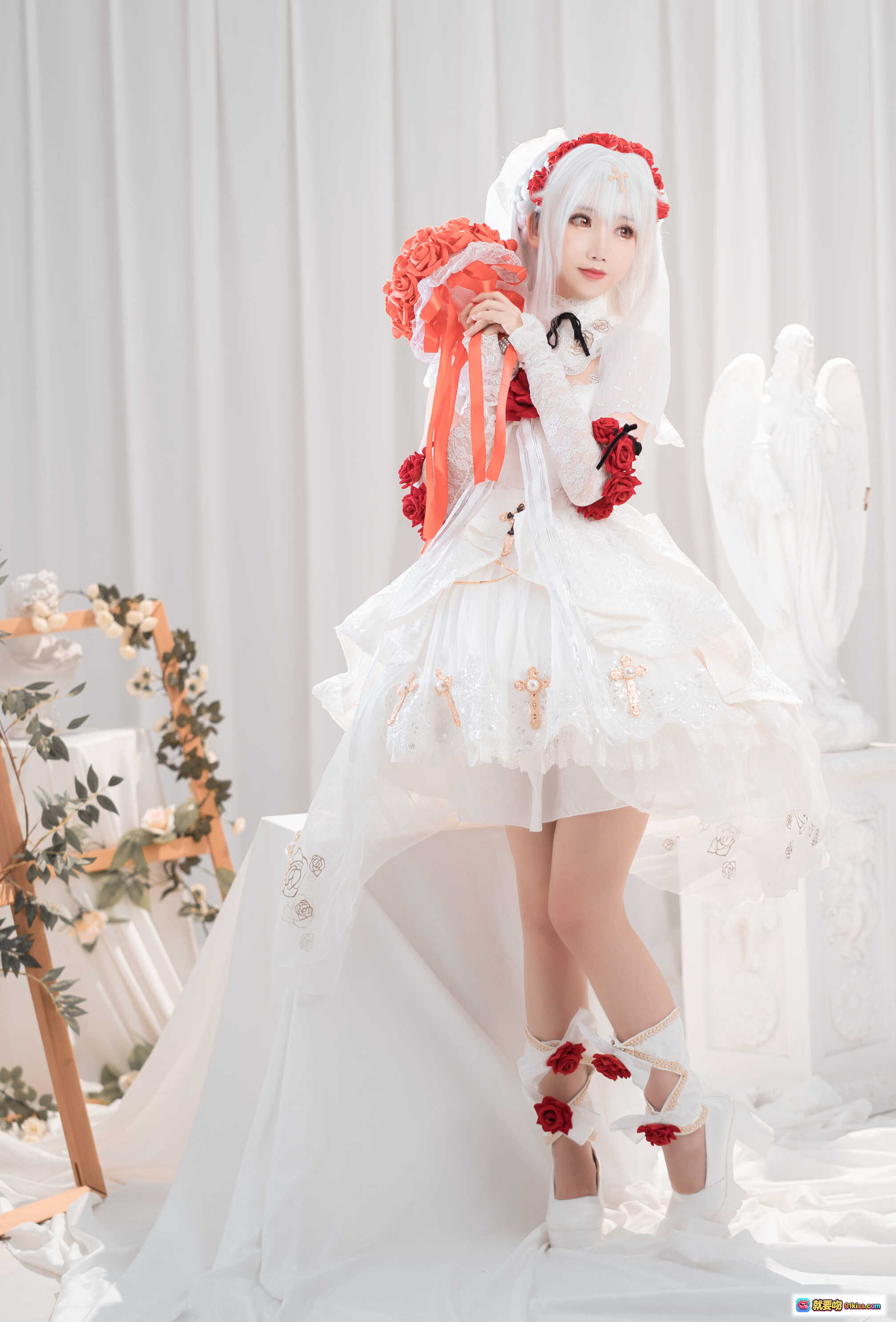 图片[7] - 面饼仙儿NO.091德丽莎婚纱写真·白裙红玫瑰洛丽塔风·精致蕾丝头饰·纯欲少女躺拍·高清13P摄影集 - 就要吻