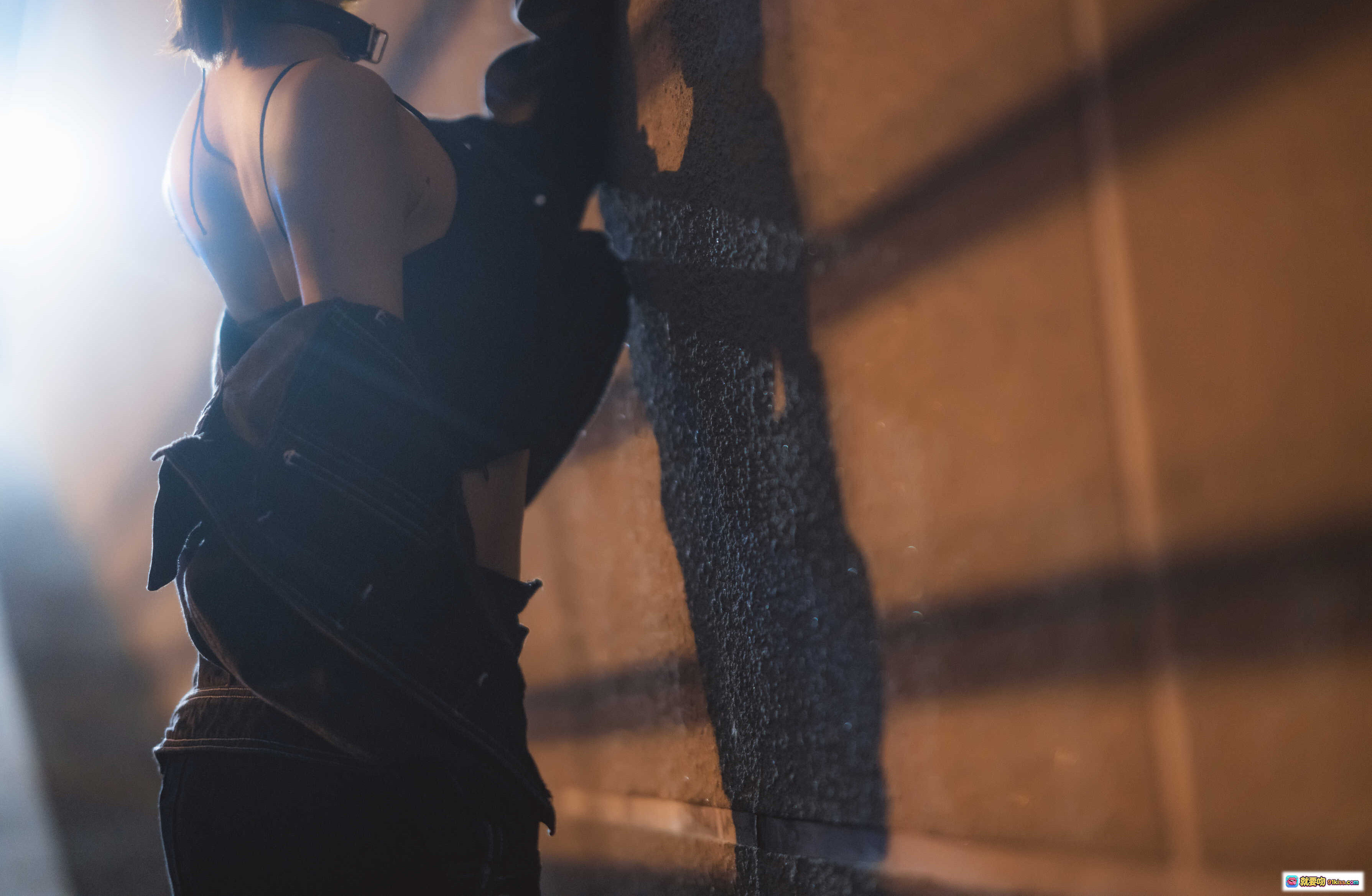 图片[6] - 木绵绵OwO NO.055 室外短裙写真 58P 1.97GB 黑色吊带 贝雷帽 侧颜光影 氛围感美拍 - 就要吻