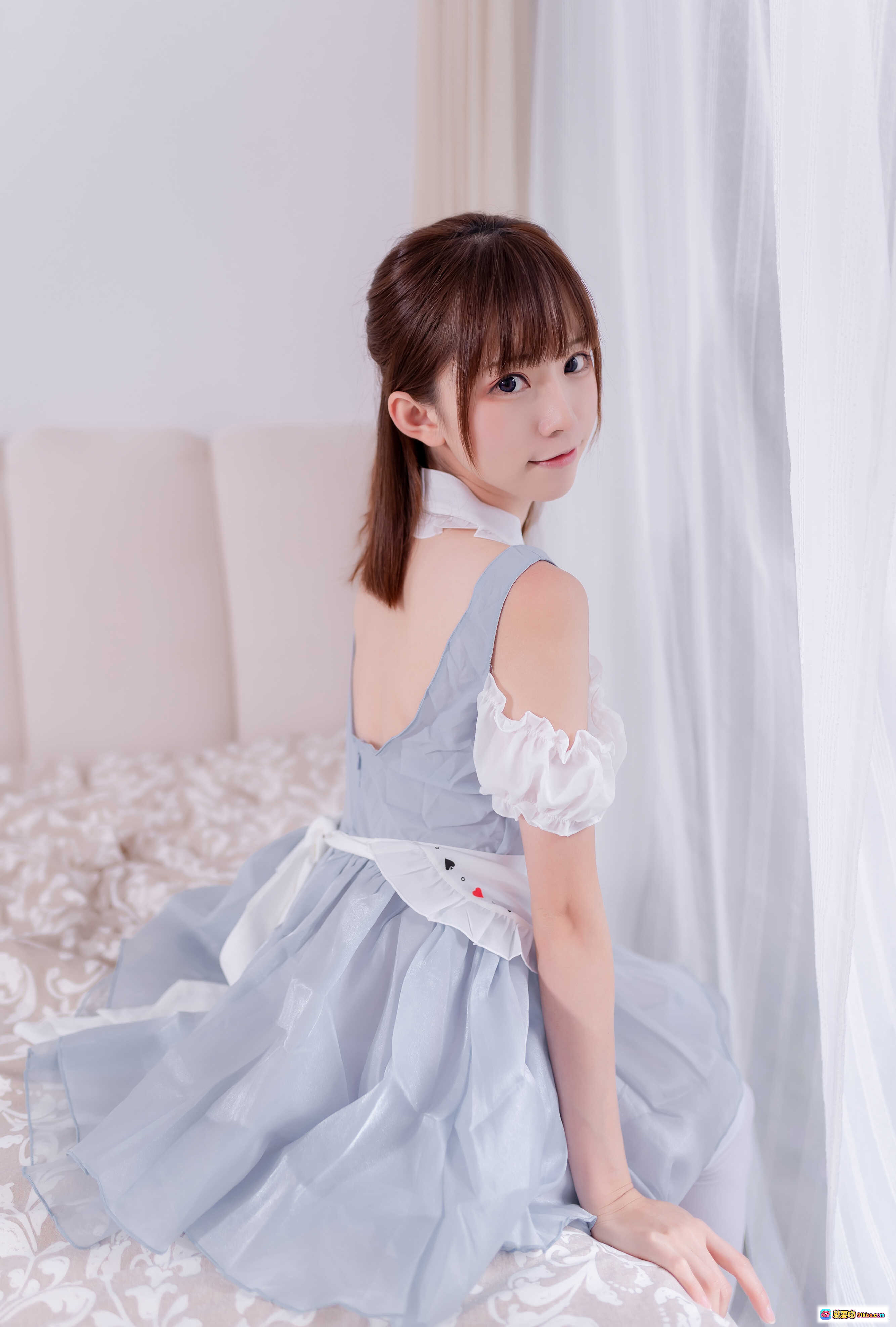 图片[3] - Kitaro绮太郎NO.092白情女仆写真 40P高清美腿白丝袜少女坐姿私房照 - 就要吻