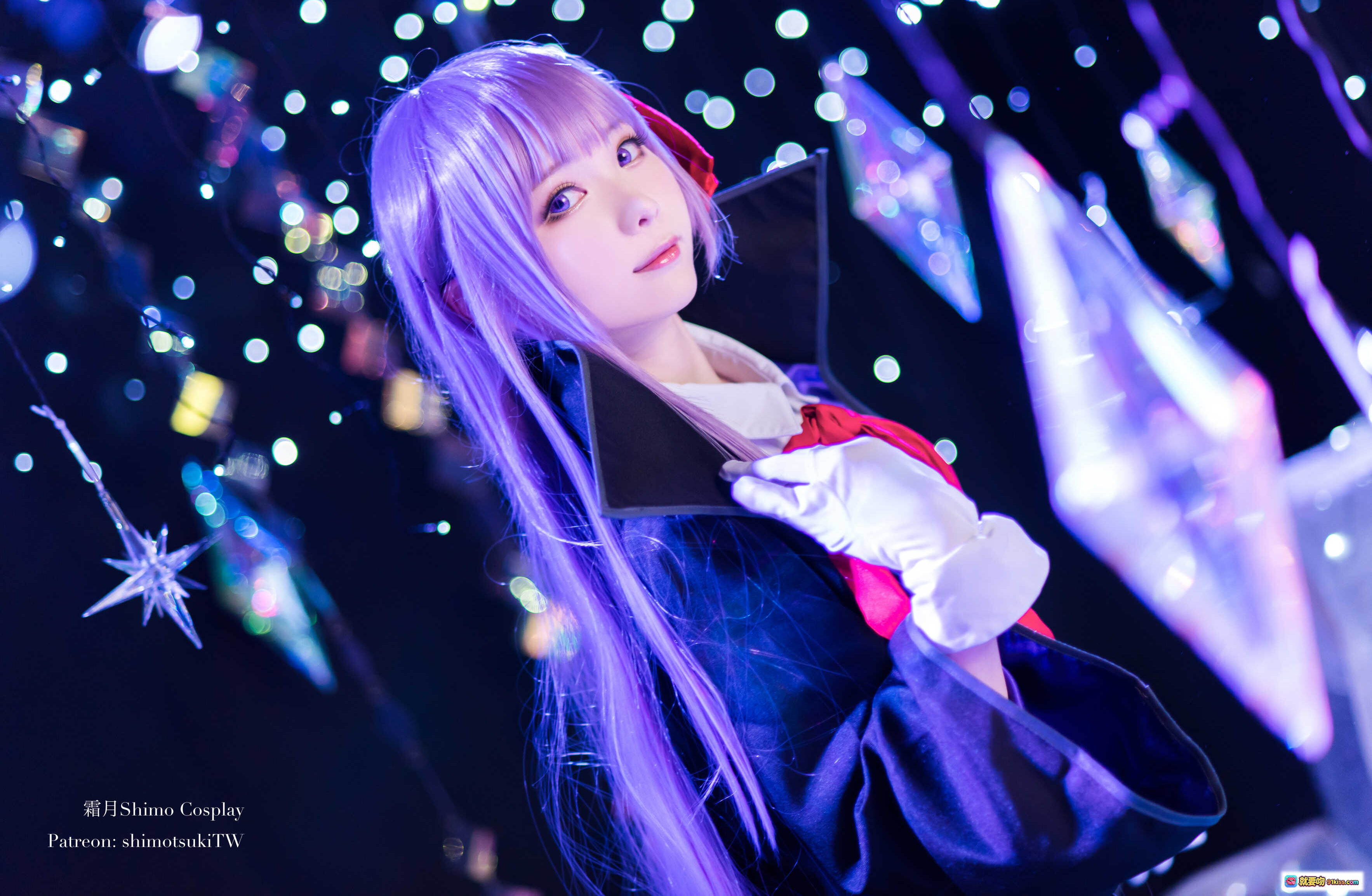 图片[4] - 霜月Shimo Cosplay写真集NO.033 BB | 紫发红领结少女 | 丝袜美腿持杖姿势 | 梦幻星空背景 | 14P高清图包 - 就要吻