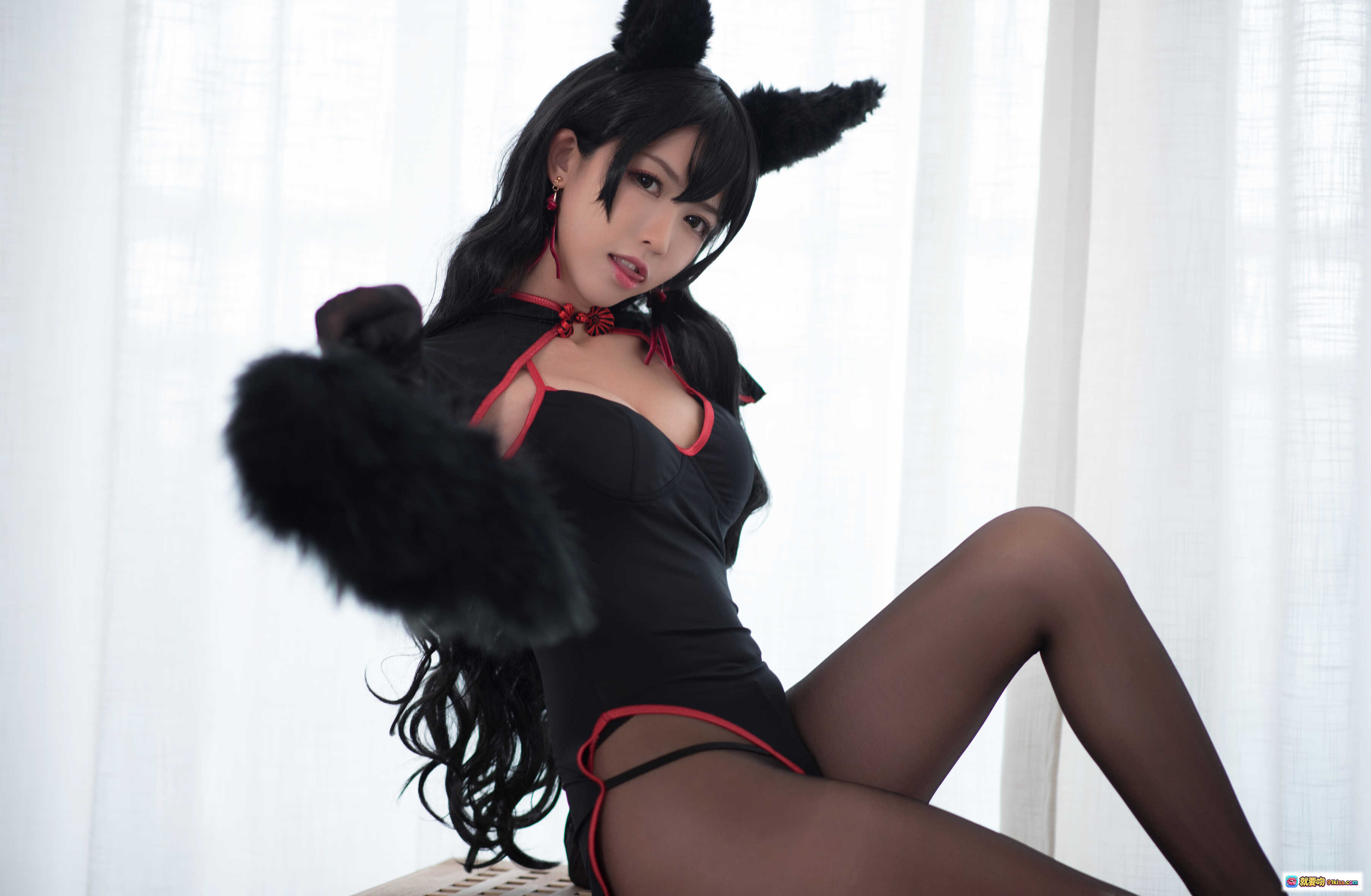 图片[4] - 鳗鱼霏儿NO.062兽耳黑丝写真-性感猫耳女仆装搭配长手套与毛绒尾巴-高清13P美图 - 就要吻