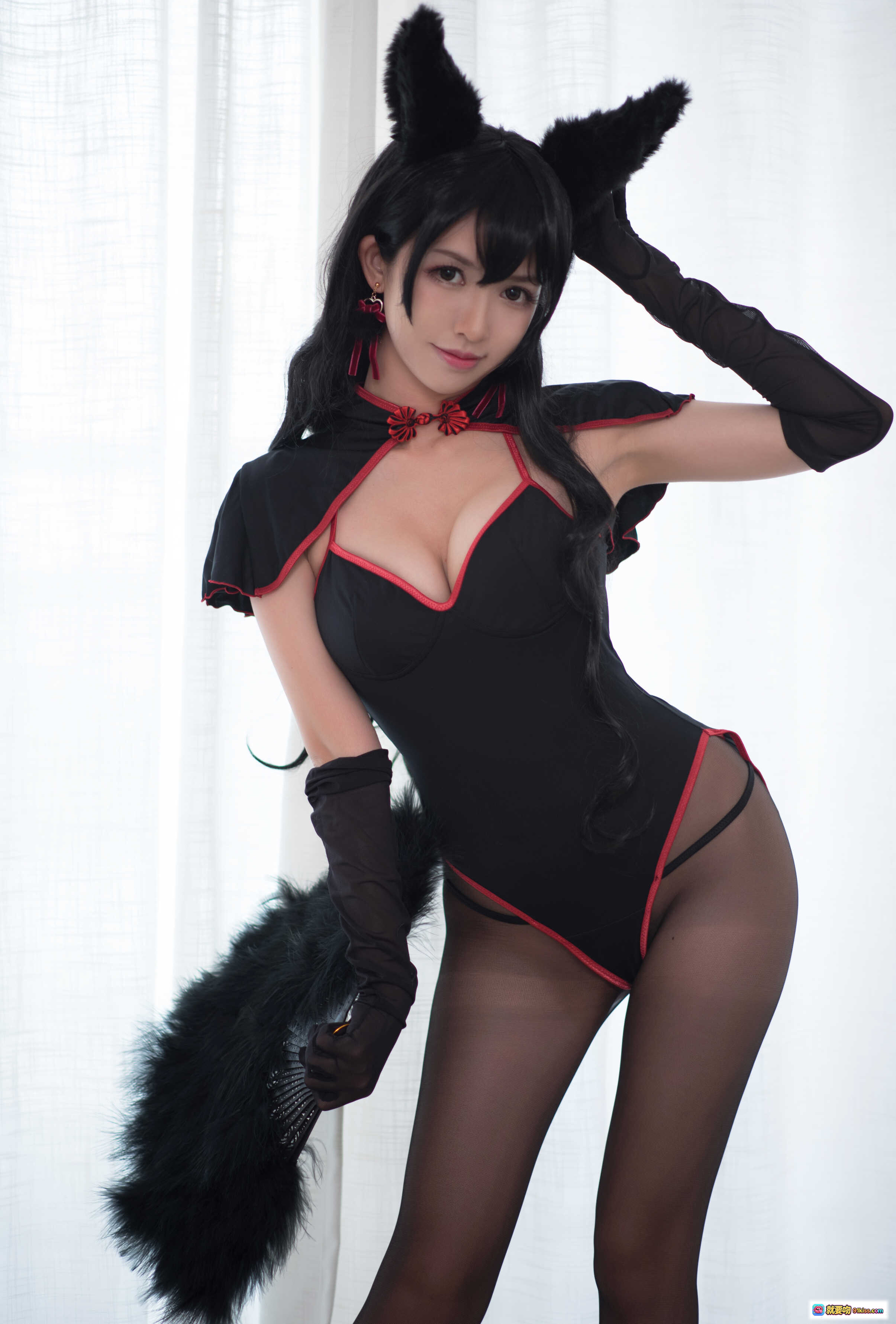 鳗鱼霏儿NO.062兽耳黑丝写真-性感猫耳女仆装搭配长手套与毛绒尾巴-高清13P美图 - 就要吻