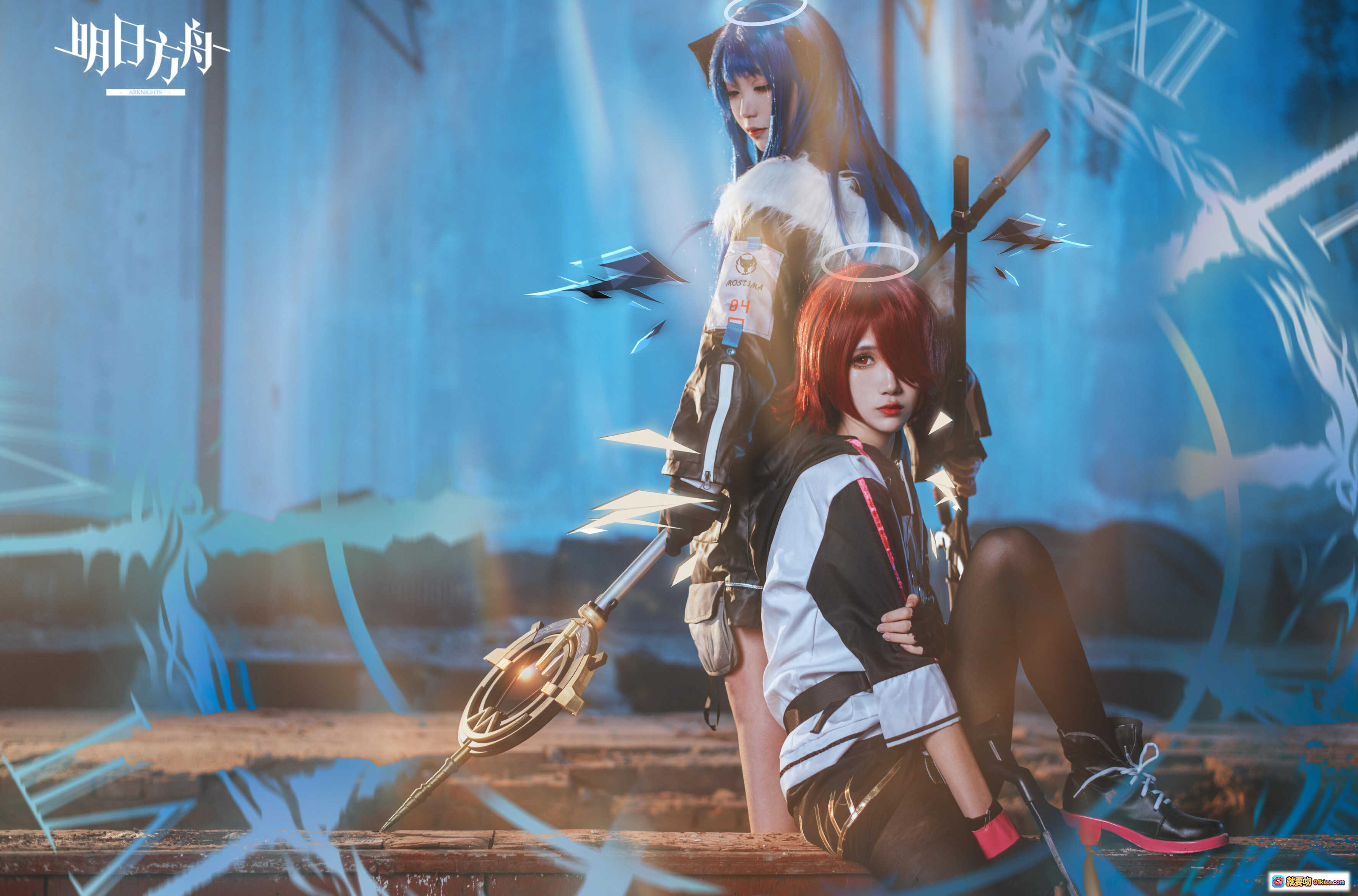 图片[5] - 妖君白研COS明日方舟能天使莫斯提马 红发天使光环持枪废墟场景高还原度Cosplay正片 - 就要吻