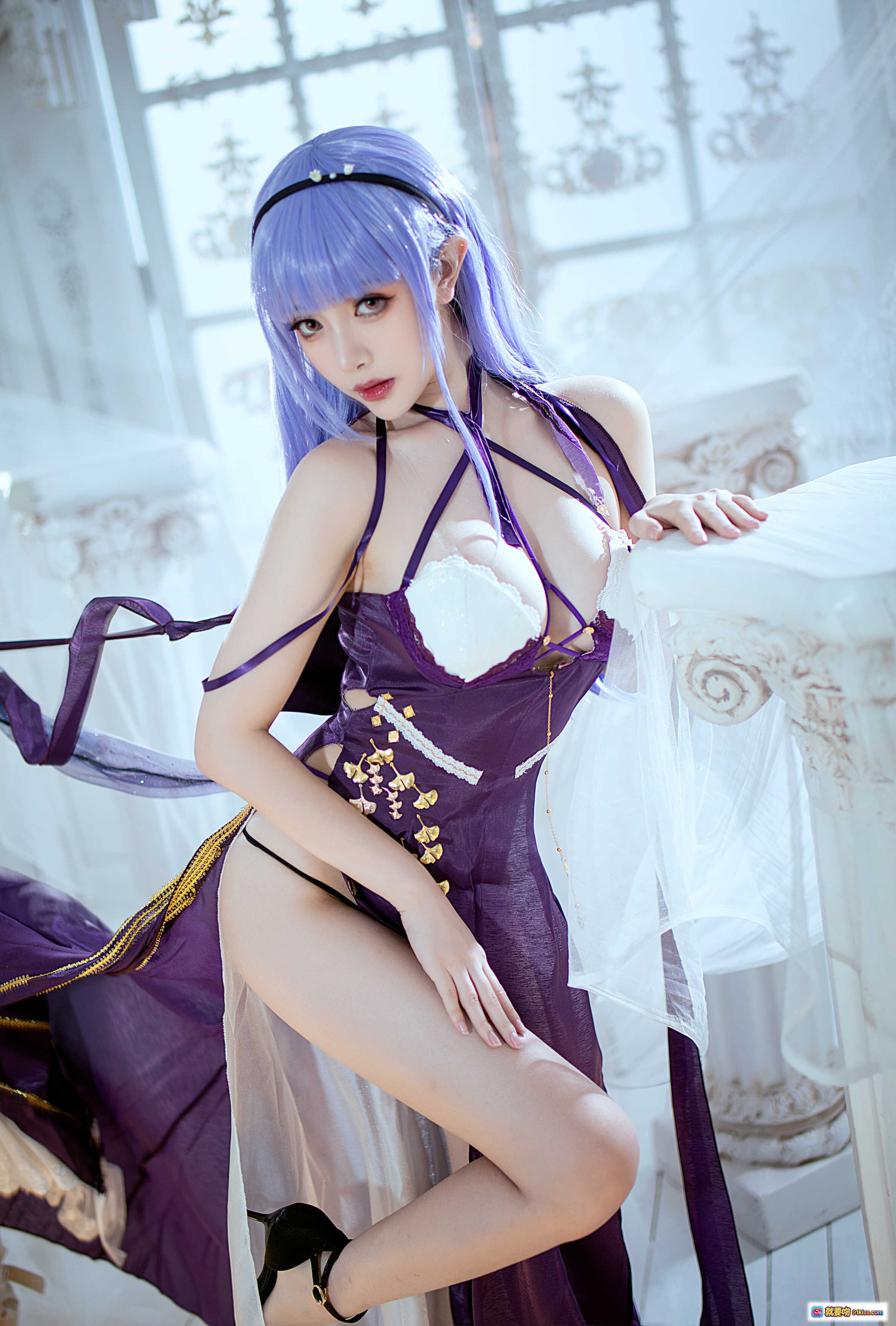 图片[1] - 雯妹不讲道理NO.063碧蓝航线黛朵COS写真 2021年1月紫色系性感蕾丝吊带裙精灵耳造型室内唯美拍摄 - 就要吻