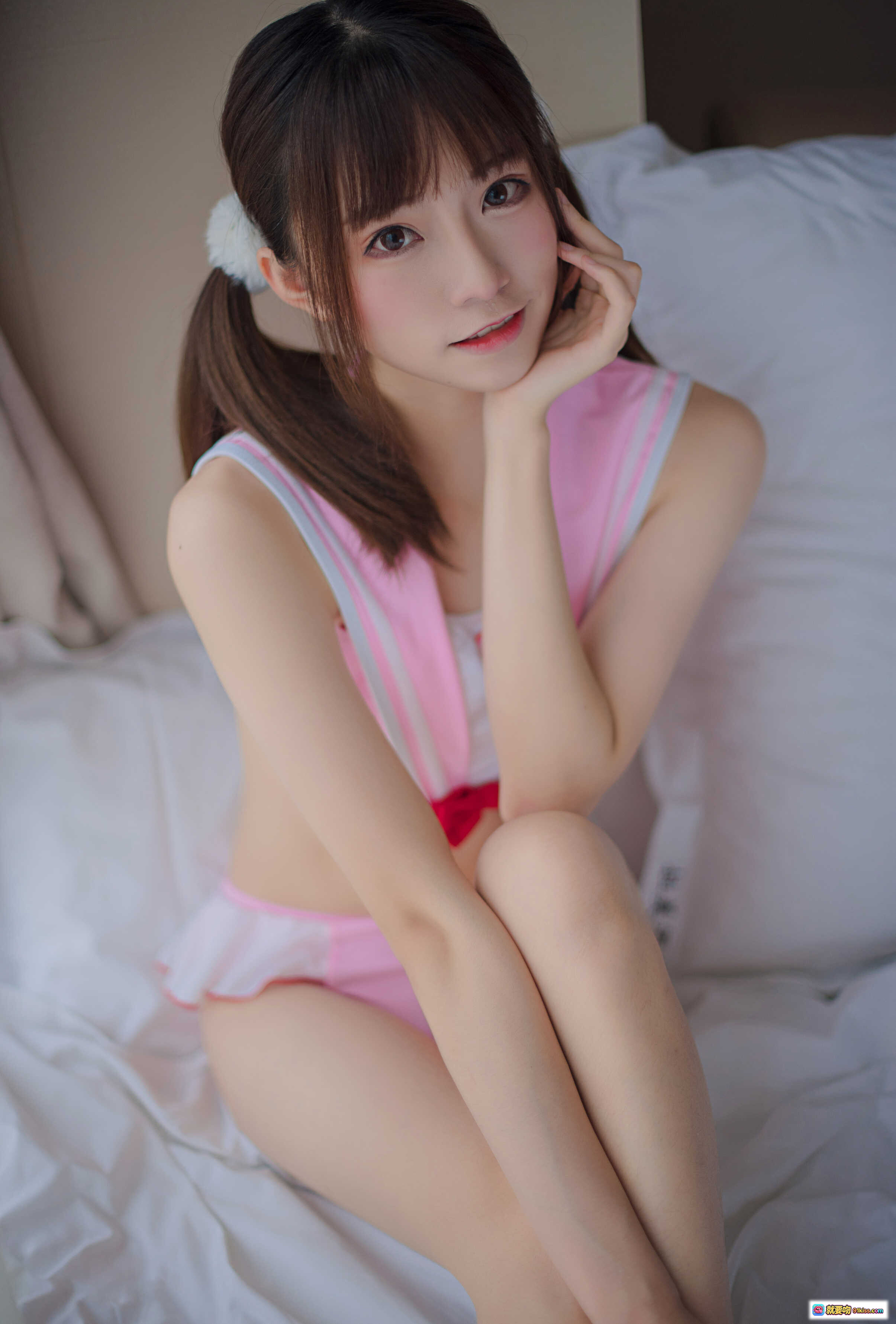 图片[3] - Kitaro绮太郎NO.038水手服少女写真53P405MB粉白配色双马尾甜美风室内床拍高清图集 - 就要吻