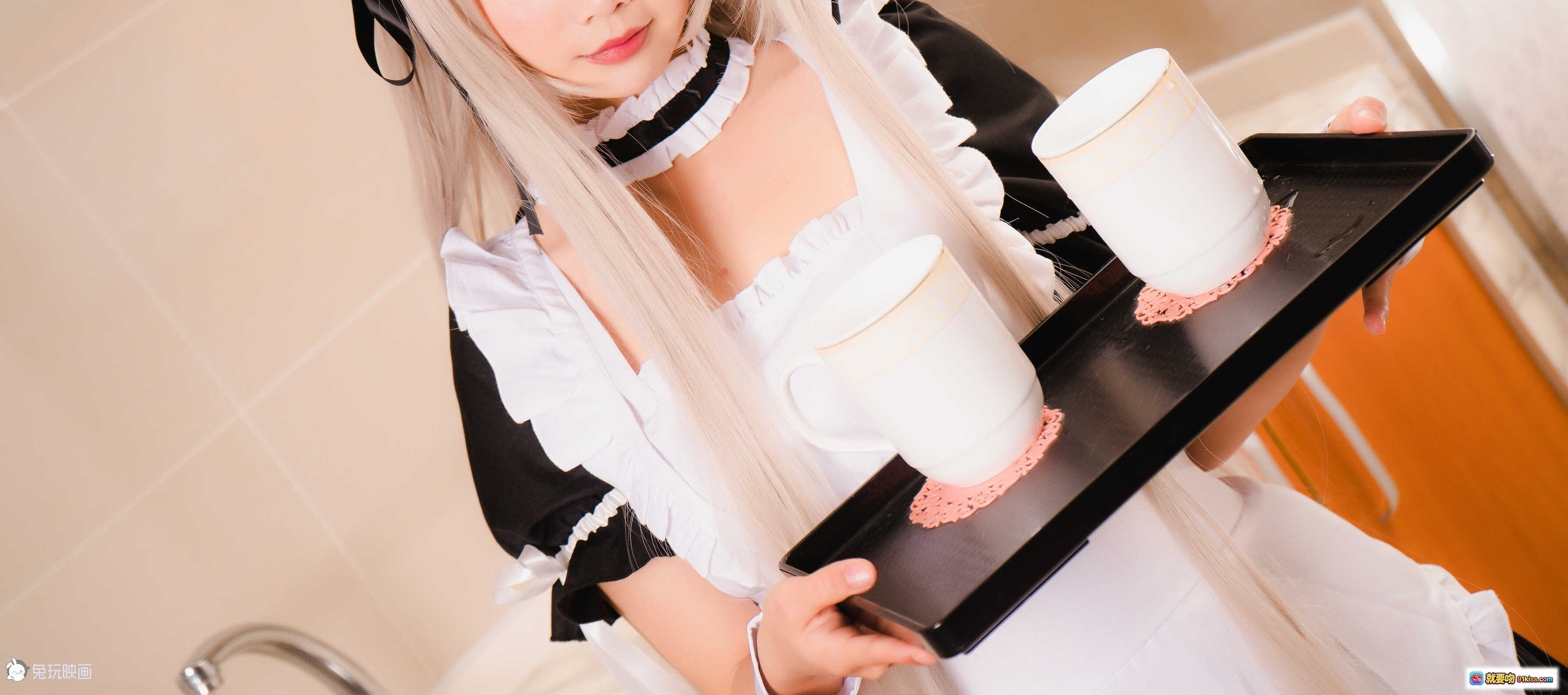 图片[5] - 面饼仙儿NO.021双马尾COS写真 | 蓝白校服黑丝美腿户外坐姿高清图集 - 就要吻