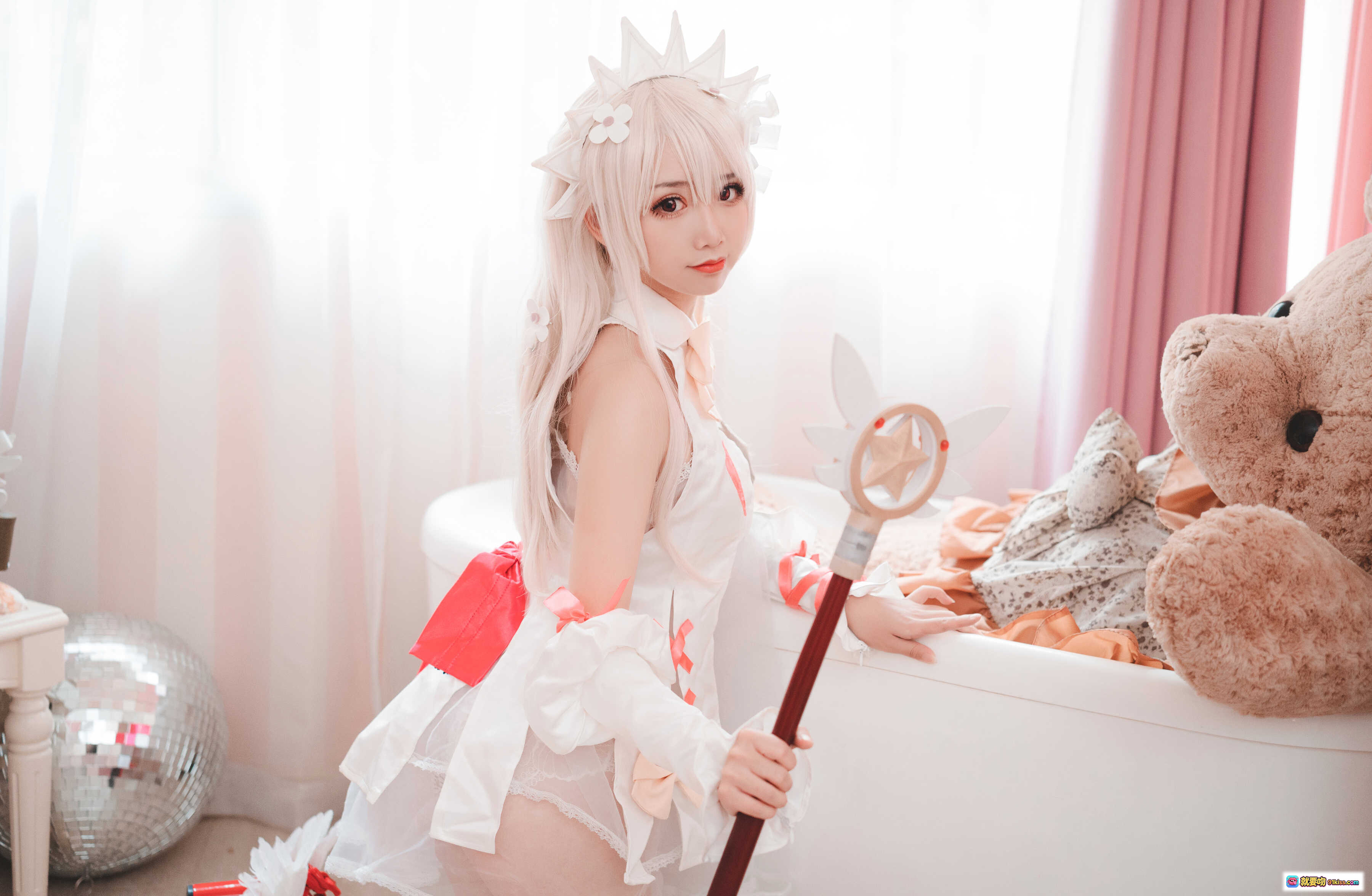 图片[3] - 面饼仙儿NO.061伊莉亚写真集｜甜美少女白纱裙美臀特写｜粉色卧室私房摄影｜14P高清图包 - 就要吻