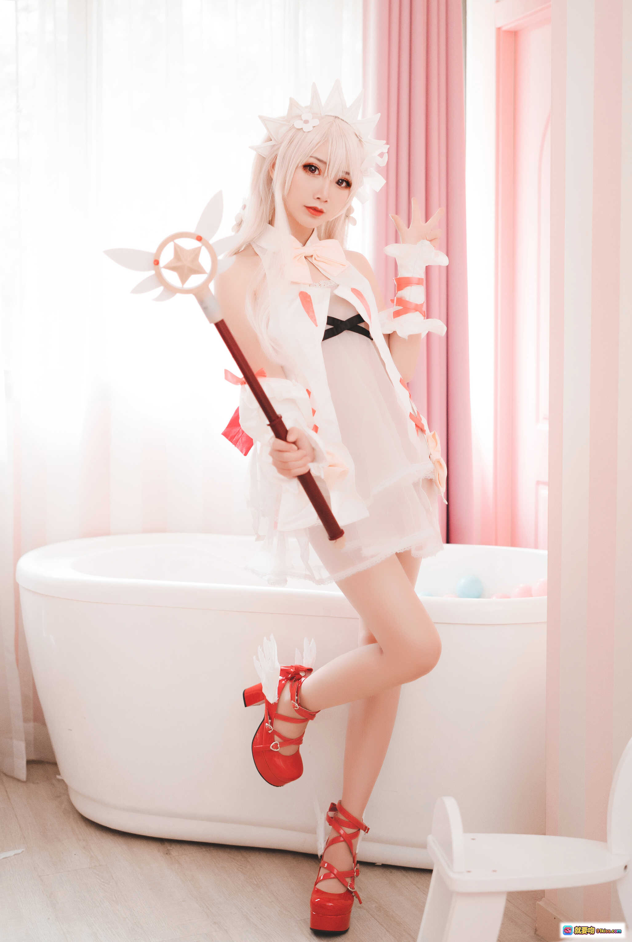 图片[4] - 面饼仙儿NO.061伊莉亚写真集｜甜美少女白纱裙美臀特写｜粉色卧室私房摄影｜14P高清图包 - 就要吻