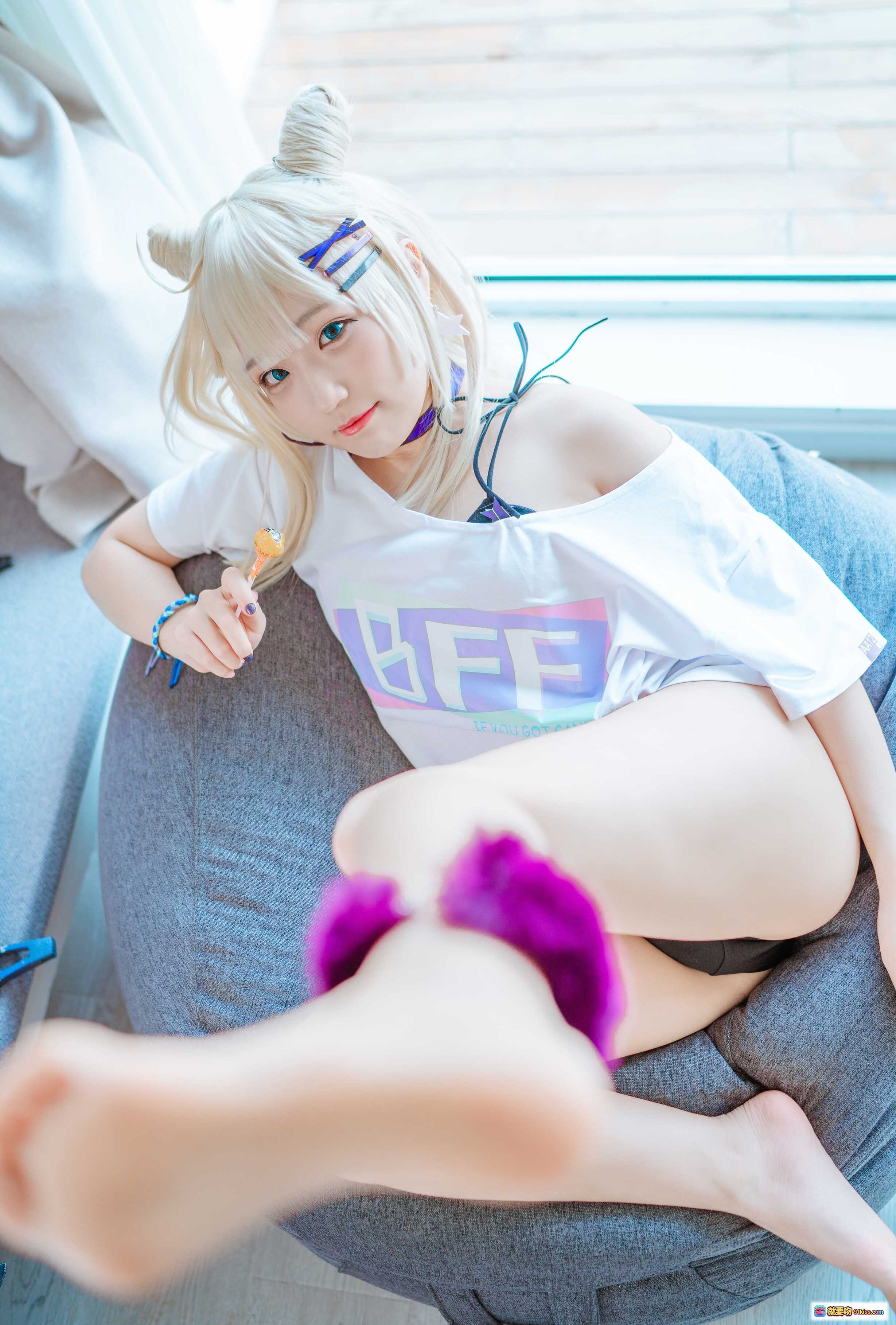 图片[8] - 弥美Mime NO.014 少女前线AA-12 Cosplay 无烟棒棒糖 白衬衫黑短裤 猫耳发饰 紫色袜圈 室内写真 27P高清图集 - 就要吻