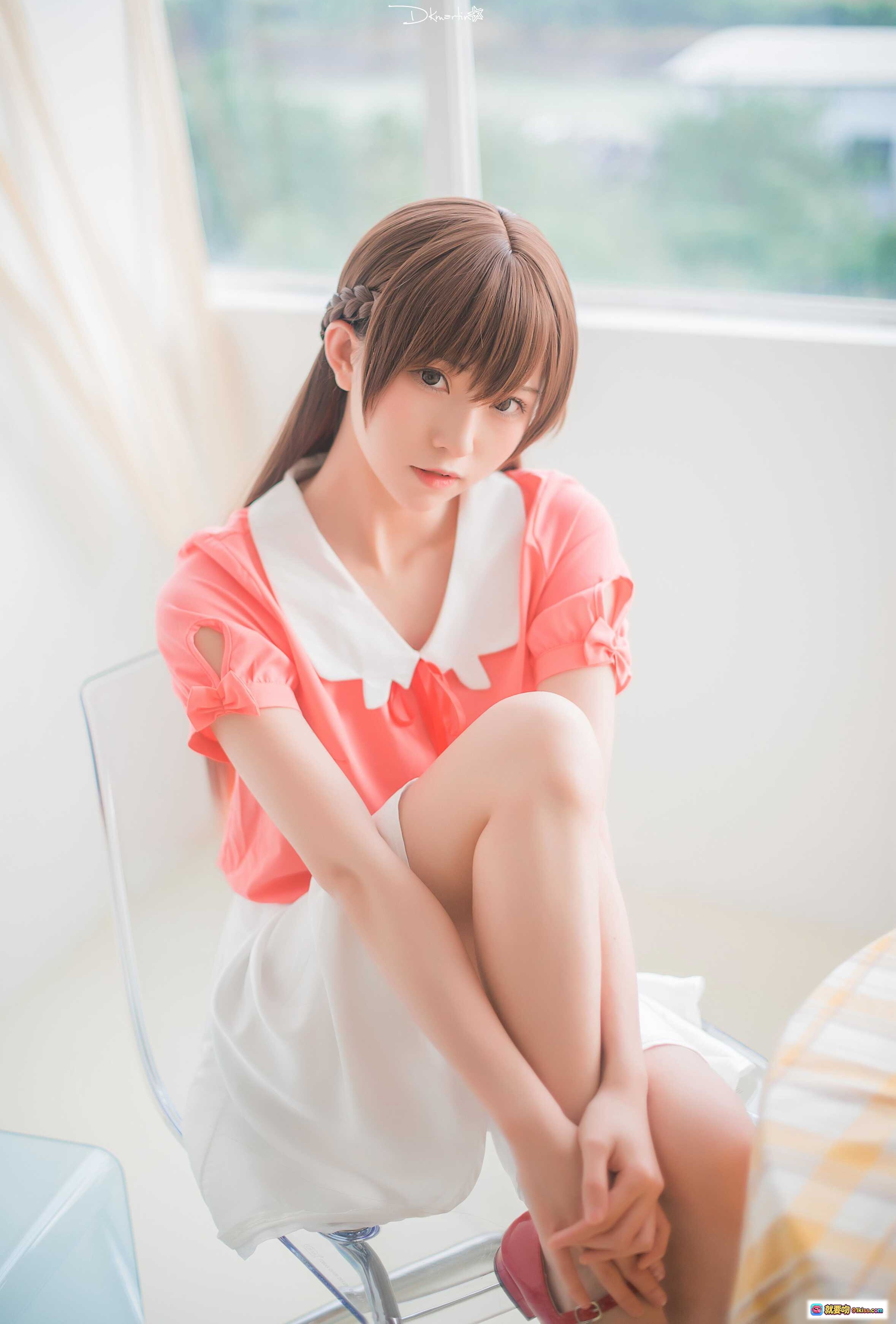 图片[4] - Kitaro绮太郎NO.082水原千鹤cos写真｜粉色上衣白色裙装镜前甜美微笑｜日系少女风高清美图 - 就要吻