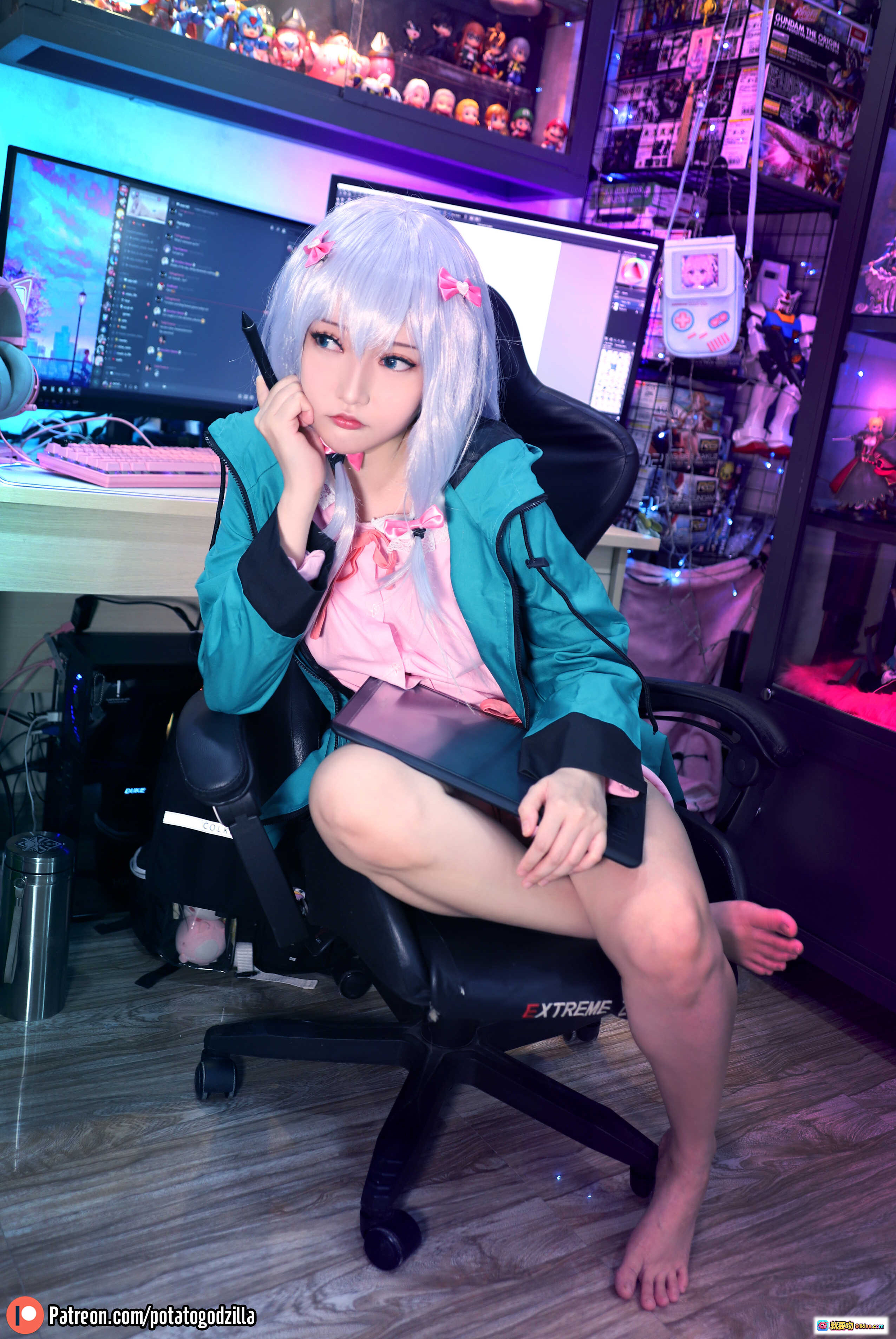 Potato Godzilla NO.022 Sagiri Cosplay 美少女游戏宅房间写真 48P高清图集 电竞椅粉色键盘二次元收藏展示 - 就要吻
