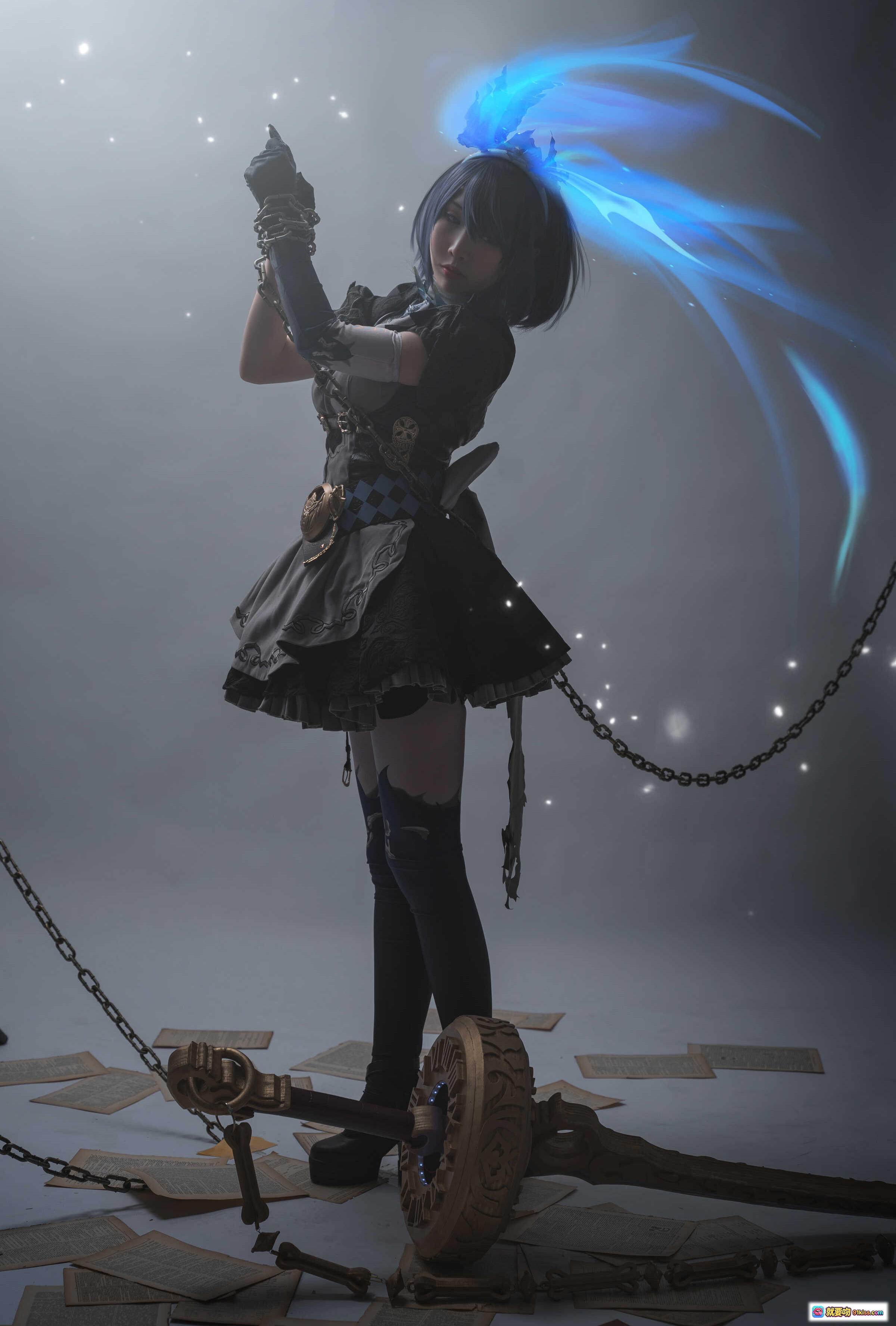 图片[3] - 面饼仙儿NO.094爱丽丝Cosplay写真｜蓝发少女魔法裙装+华丽权杖+星空特效+精致洛丽塔风+18P高清图集 - 就要吻