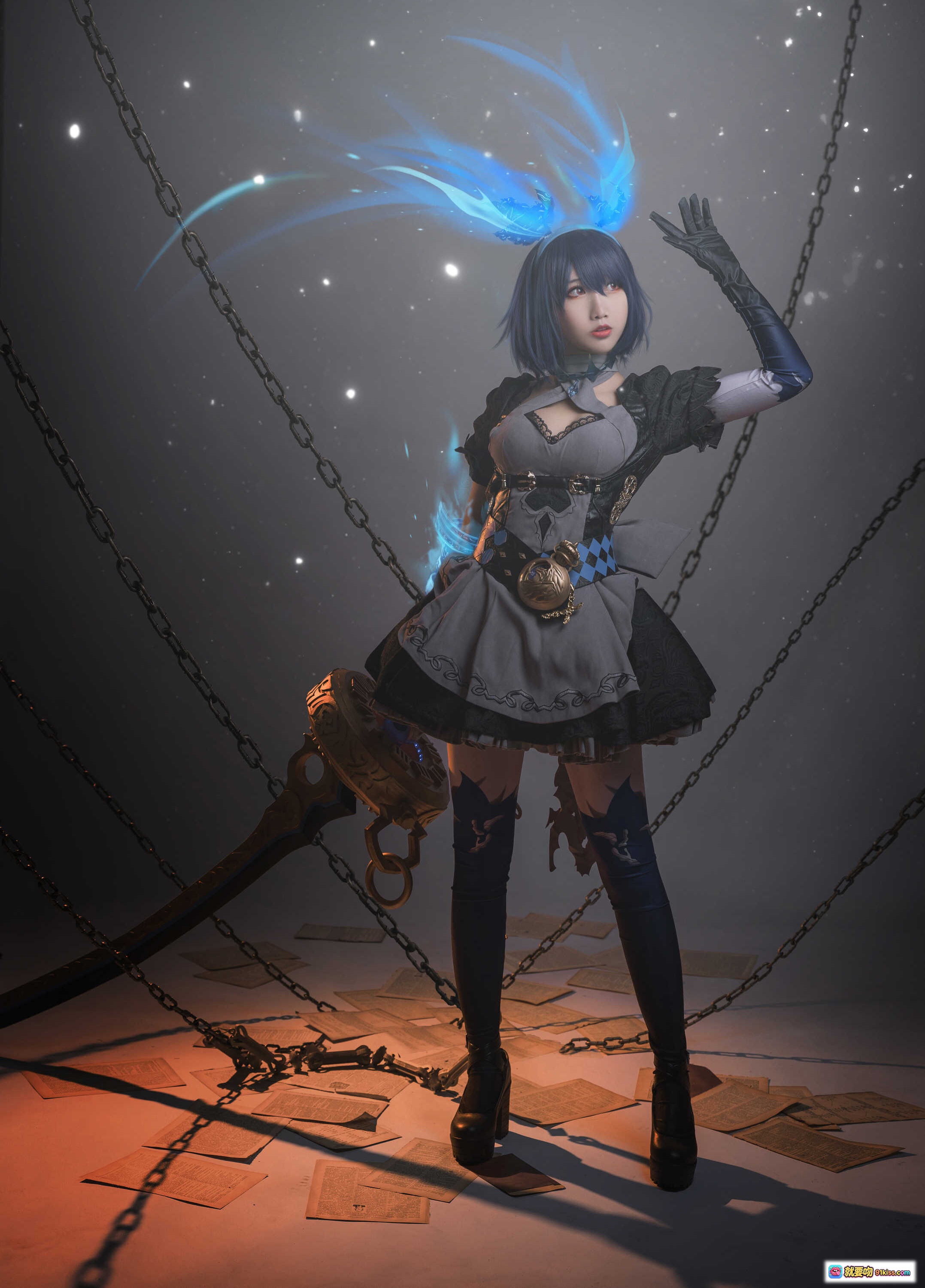 图片[2] - 面饼仙儿NO.094爱丽丝Cosplay写真｜蓝发少女魔法裙装+华丽权杖+星空特效+精致洛丽塔风+18P高清图集 - 就要吻