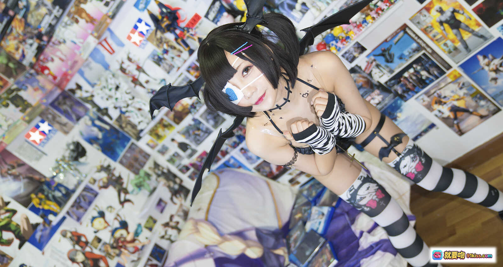 图片[4] - 铭铭Kizami NO.013 宅女Cosplay美少女游戏主题写真 二次元动漫风多屏环绕场景 黑丝长靴眼罩造型 30P高清图集 - 就要吻