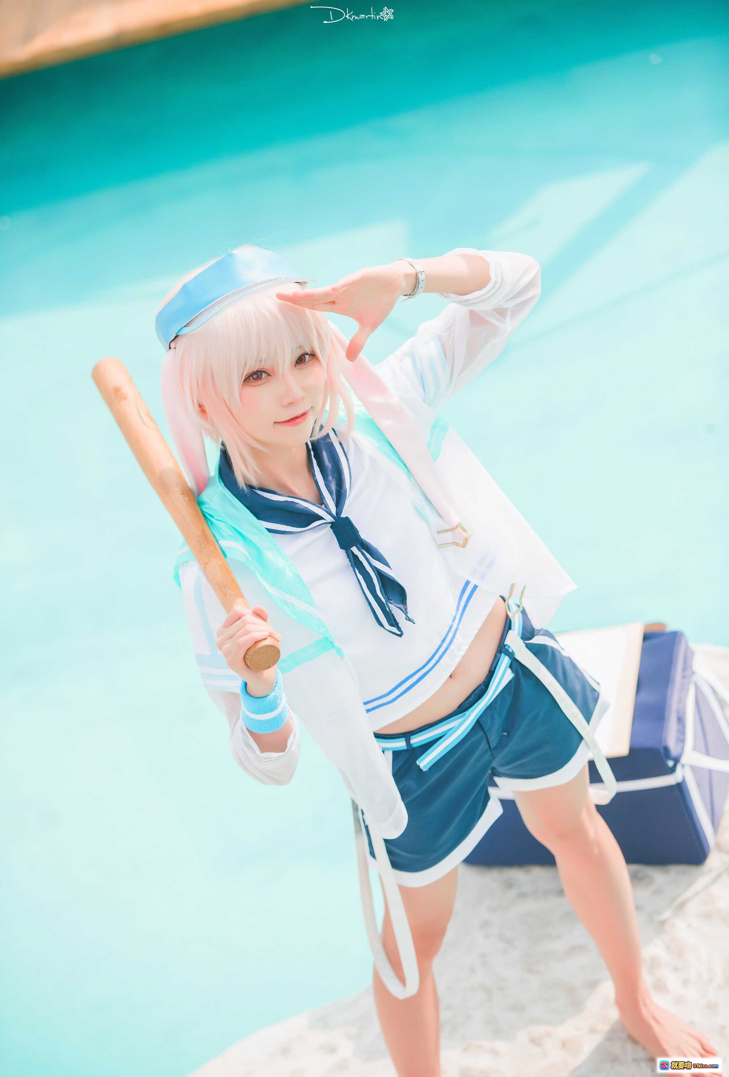 图片[10] - Kitaro绮太郎NO.068明日方舟安塞尔cos写真·蓝白制服粉发少女·清新天空背景·14P高清图集 - 就要吻