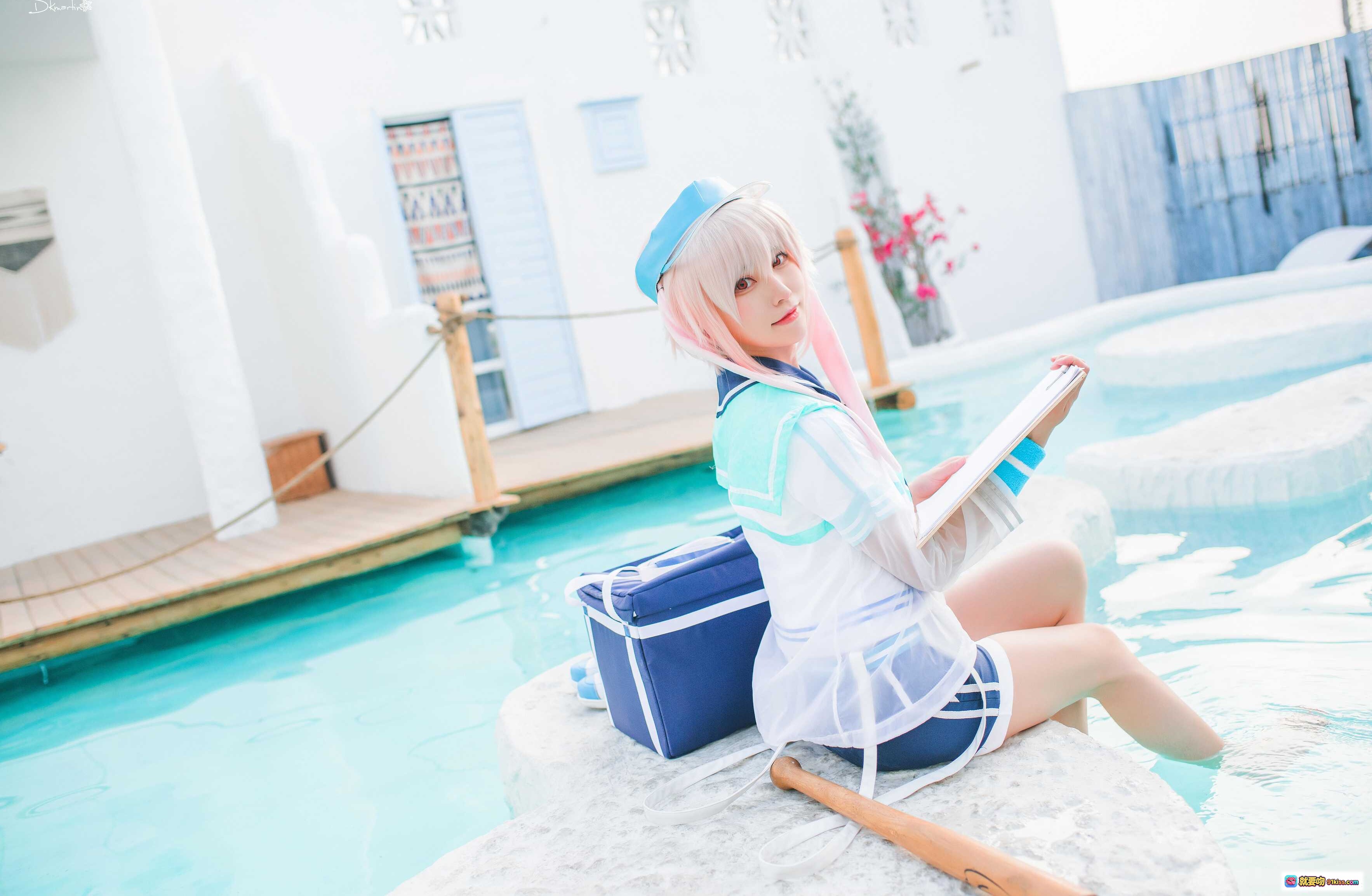 图片[4] - Kitaro绮太郎NO.068明日方舟安塞尔cos写真·蓝白制服粉发少女·清新天空背景·14P高清图集 - 就要吻