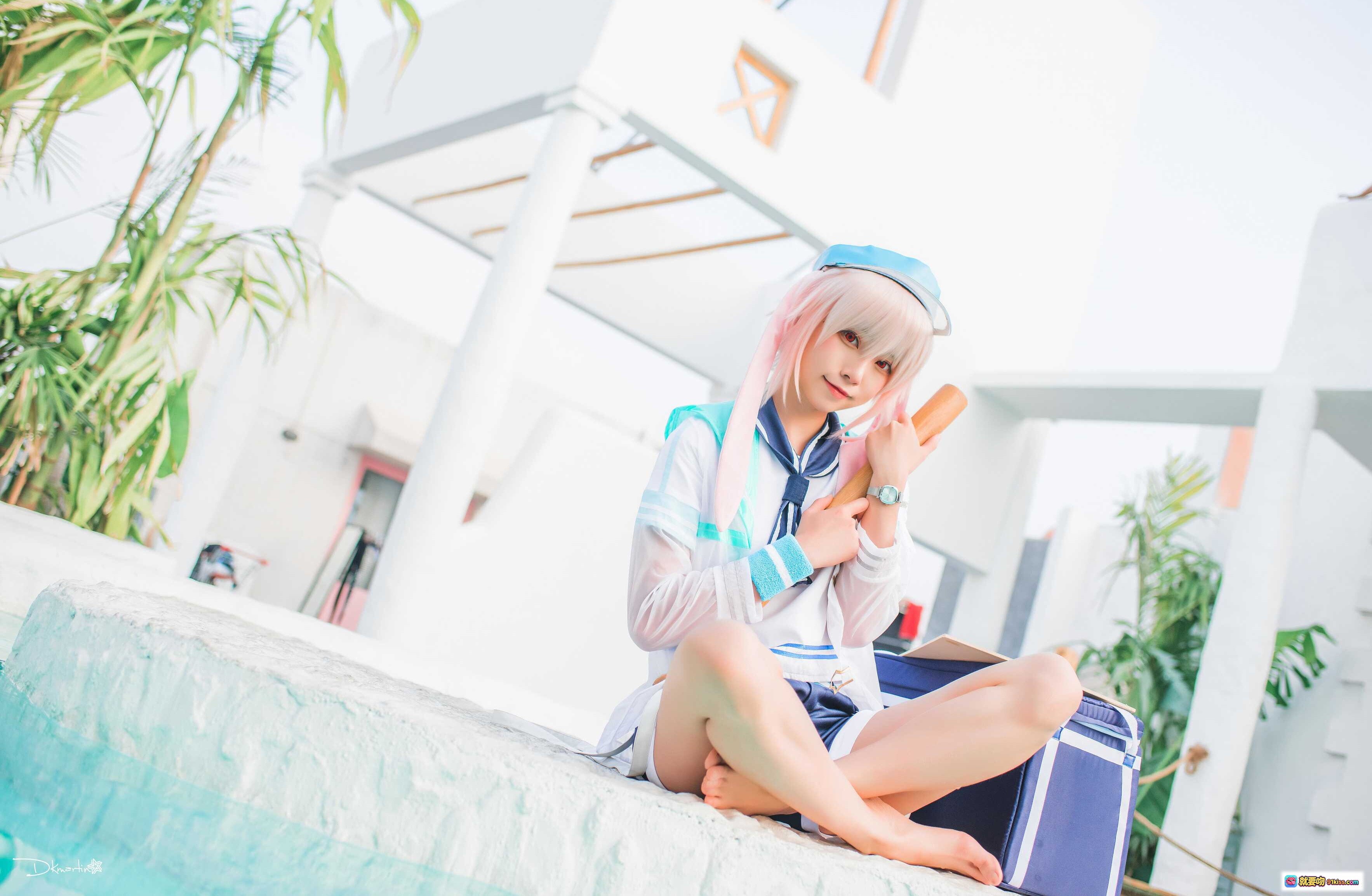 图片[7] - Kitaro绮太郎NO.068明日方舟安塞尔cos写真·蓝白制服粉发少女·清新天空背景·14P高清图集 - 就要吻