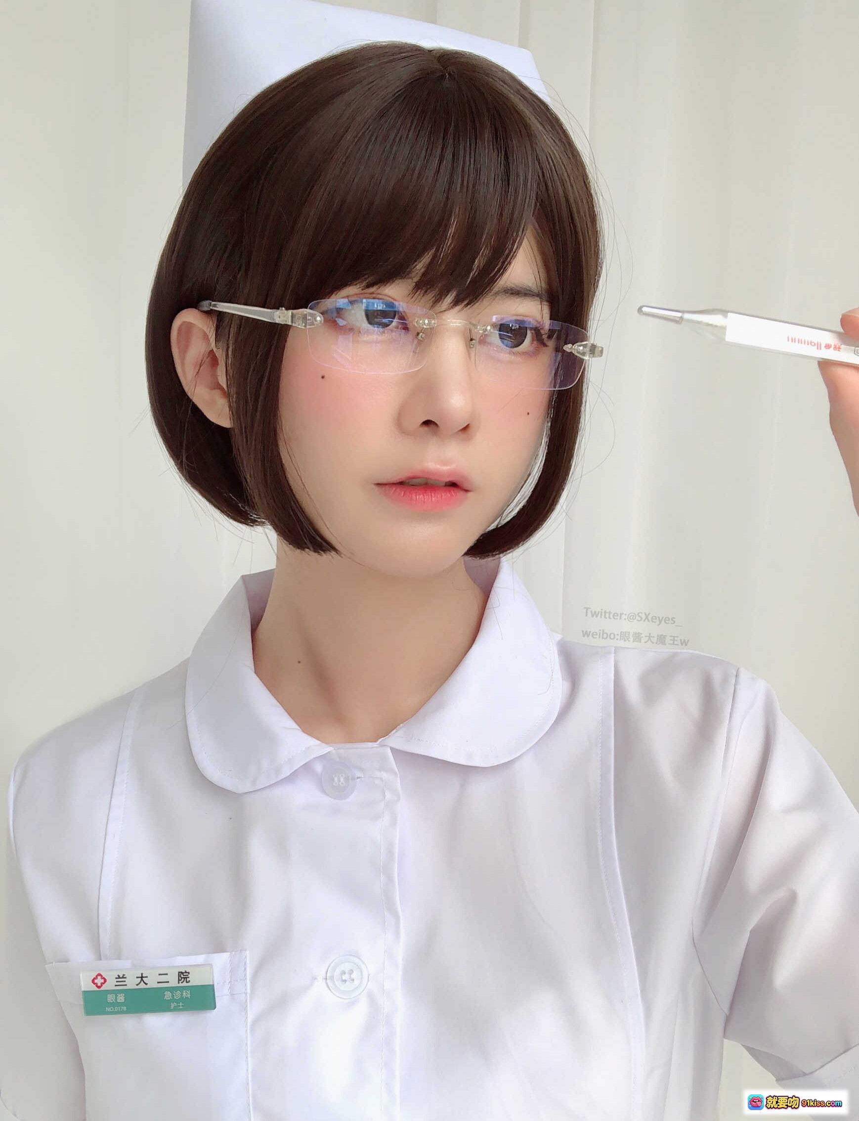 图片[4] - 眼酱大魔王W NO.022 白护士写真 透明丝袜美腿特写 纯白背景私房摄影 19P高清图集 - 就要吻