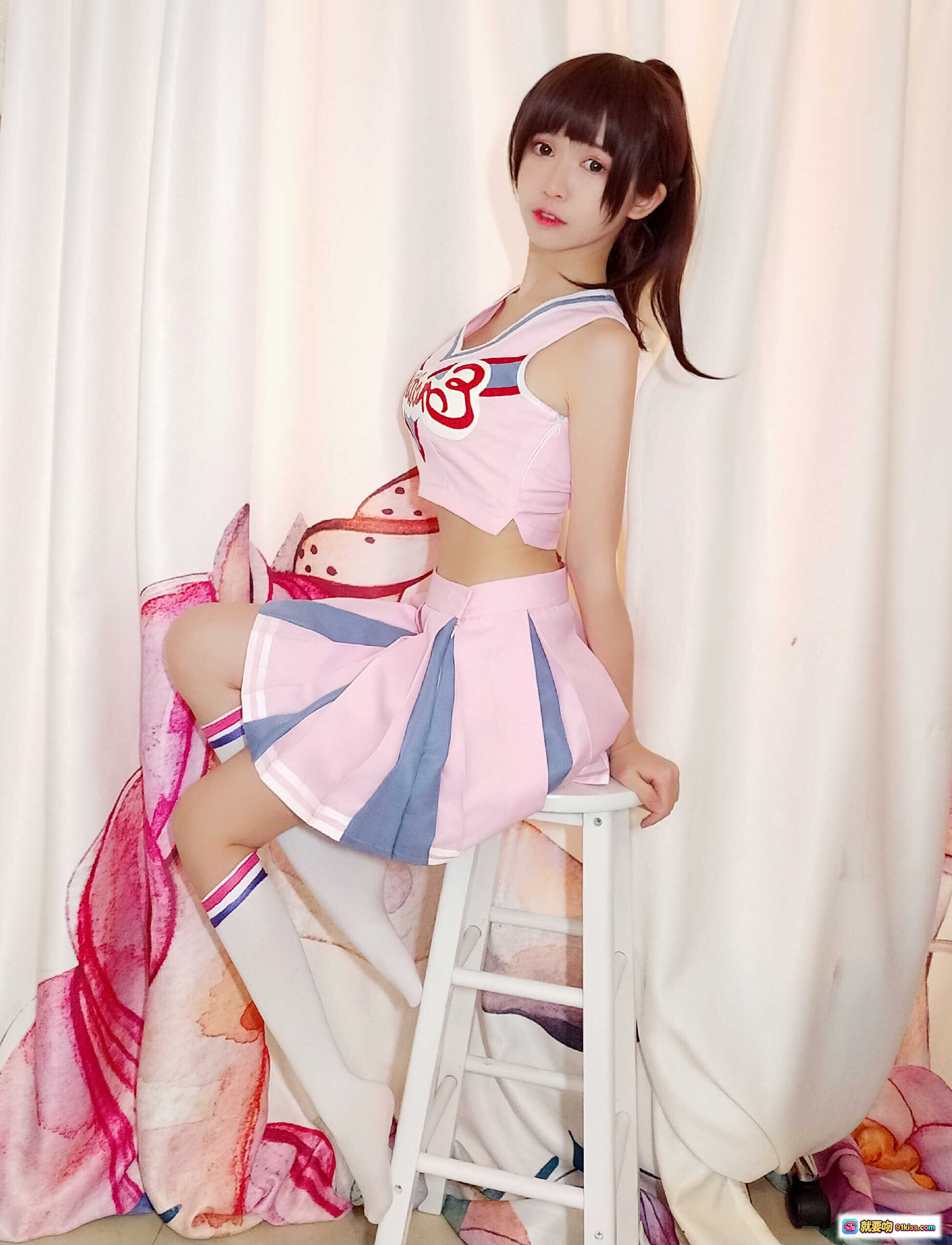 图片[2] - 鳗鱼霏儿NO.030加藤惠cos自拍写真 粉色啦啦队服萌系少女宅家撸猫治愈系美图 - 就要吻