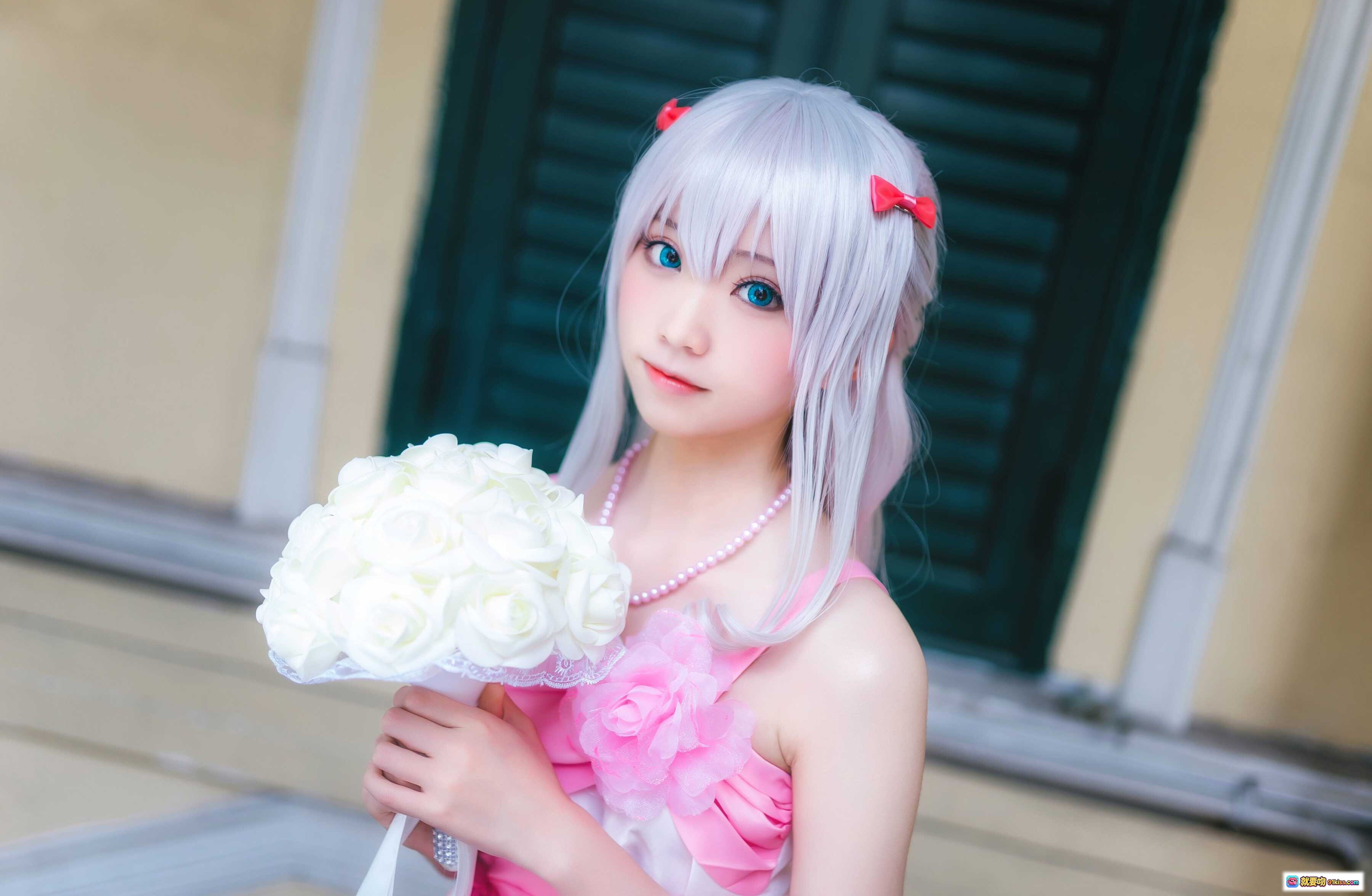 图片[5] - 和泉纱雾cosplay写真 | 粉色连衣裙白发蓝瞳少女 | 户外绿植背景清新自然 | Kitaro绮太郎NO.088作品 - 就要吻