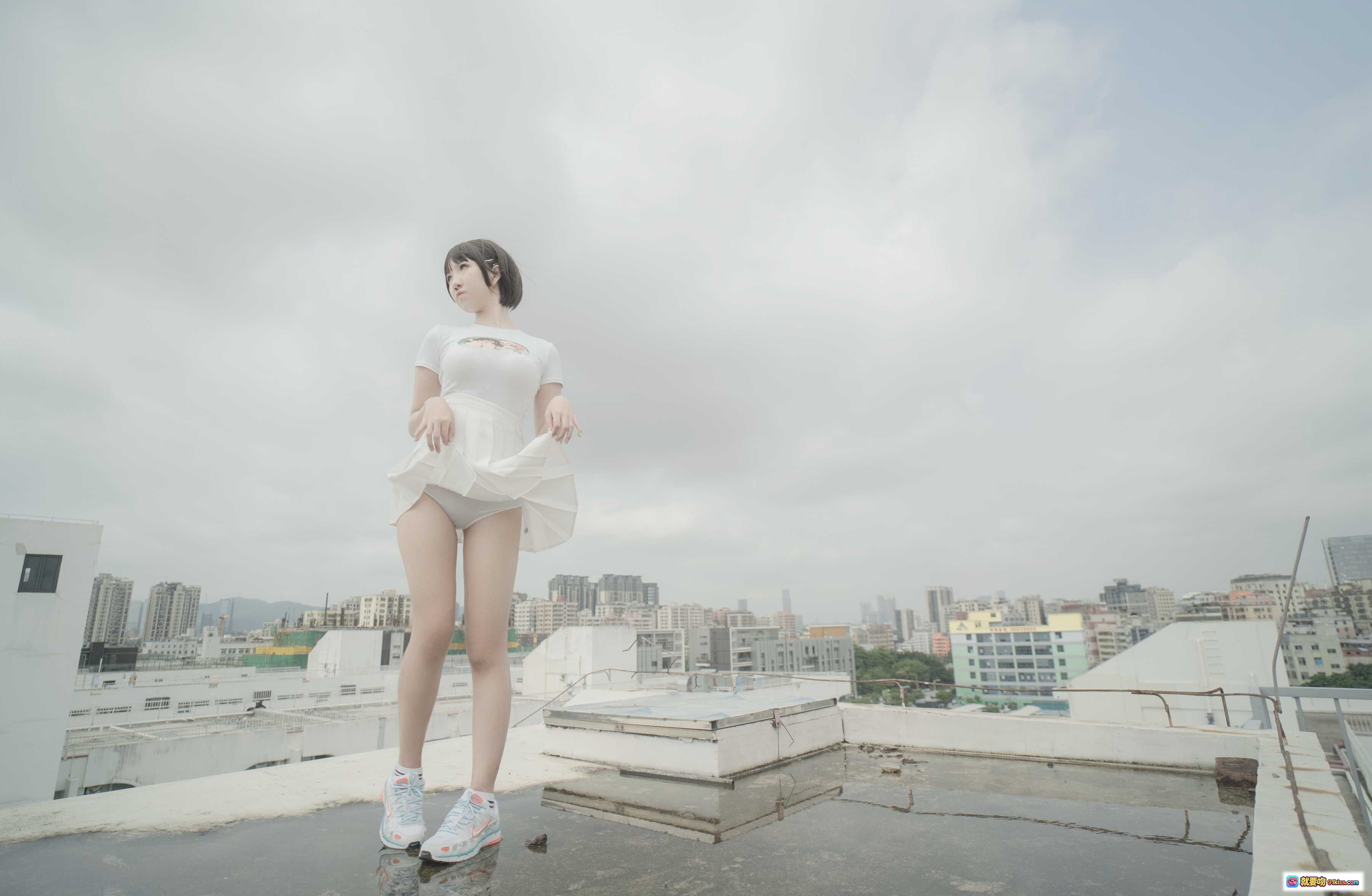 图片[10] - 阿薰kaOri NO.007 天台写真 白色短裙美臀诱惑 摩天轮背景清新自然 高清82P无视频 - 就要吻