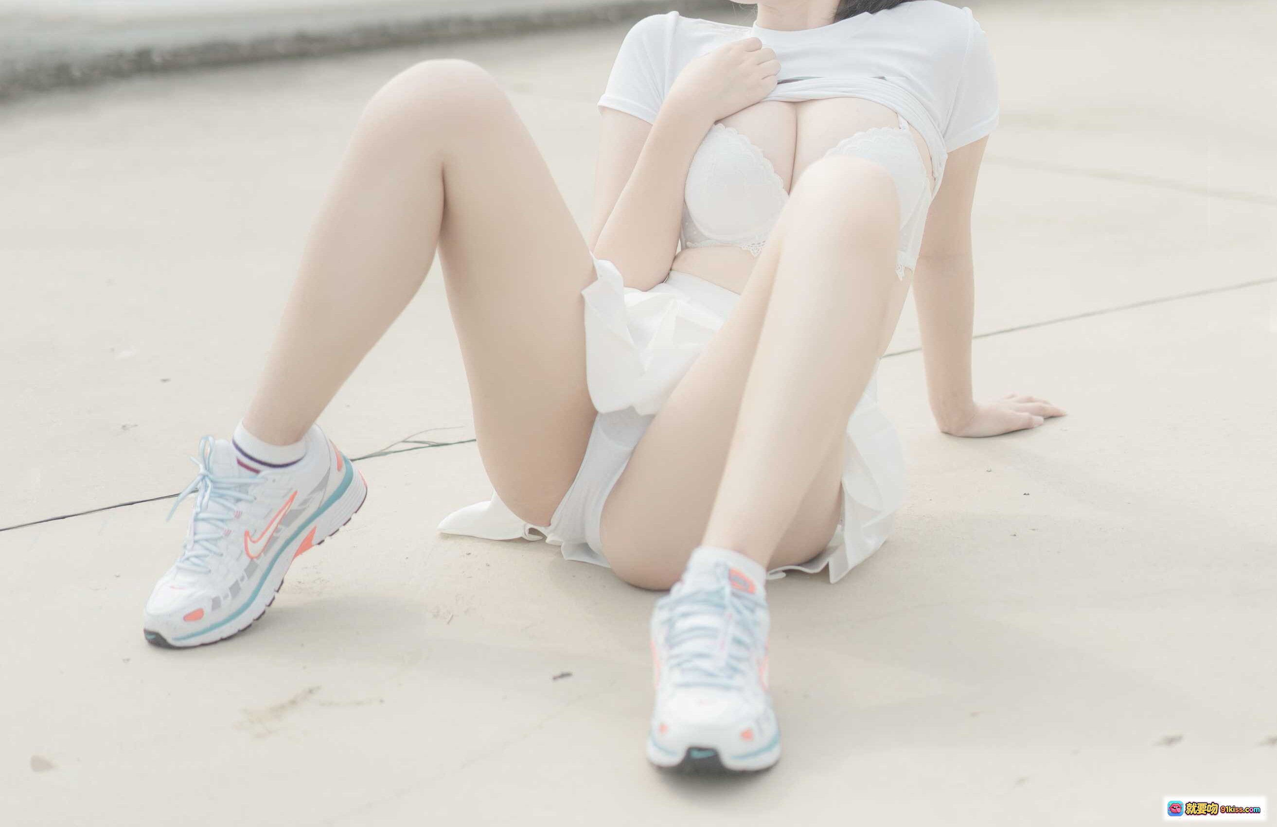 图片[5] - 阿薰kaOri NO.007 天台写真 白色短裙美臀诱惑 摩天轮背景清新自然 高清82P无视频 - 就要吻