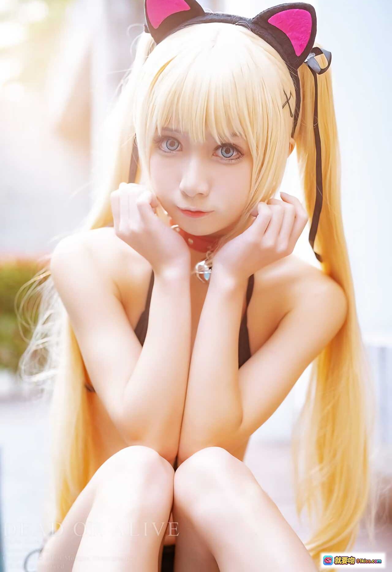 图片[3] - Marie Rose泳装COS写真 | 猫耳猫尾比基尼 | 死或生DOA角色扮演 | 池边性感蹲姿 | 金发双马尾少女 | 高清摄影图集 - 就要吻