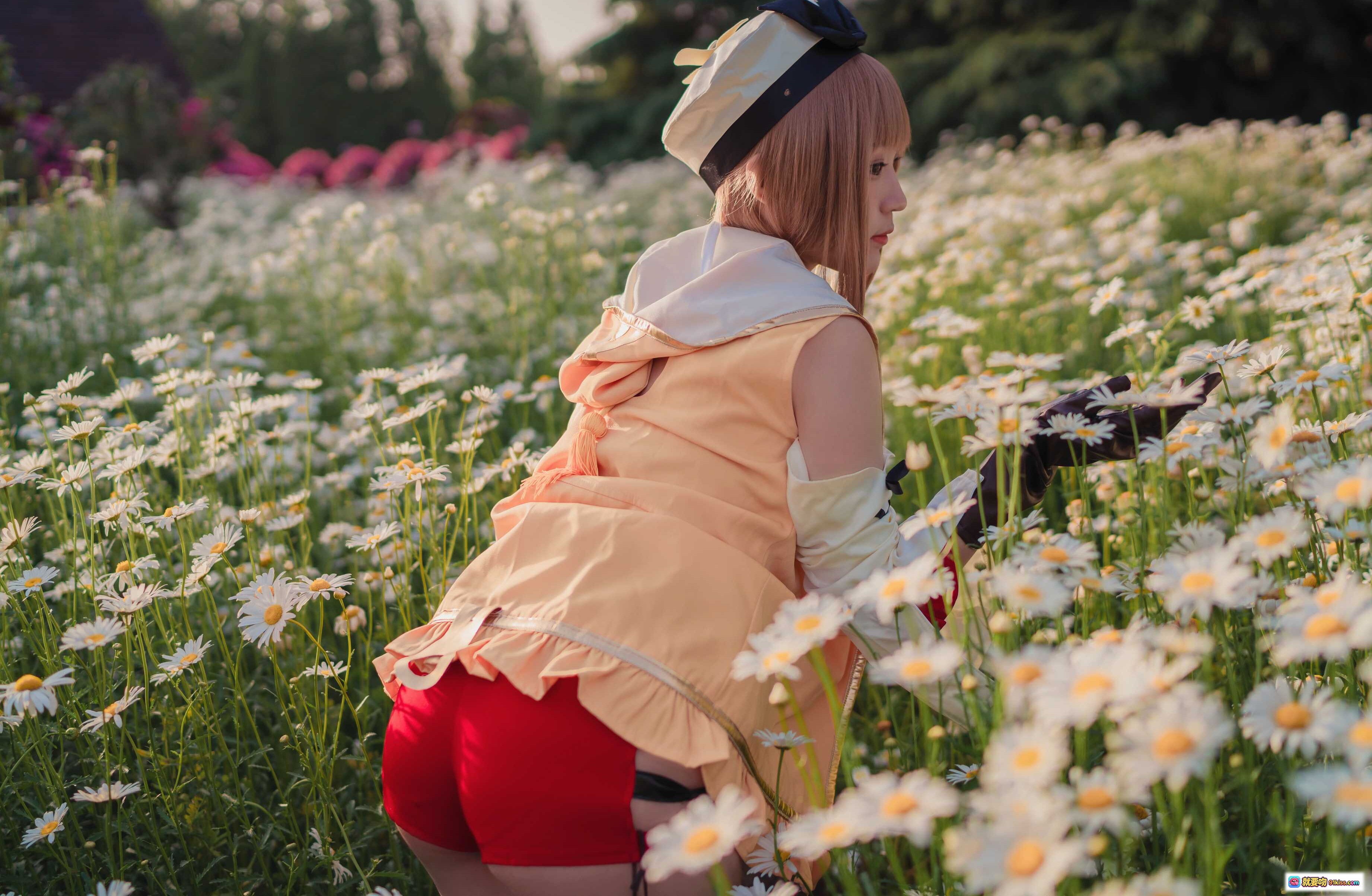 图片[8] - 弥美Mime NO.018 莱莎的炼金工房 cosplay写真 花园少女 甜美制服 持瓶道具 自然光拍摄 高清34P 138MB - 就要吻