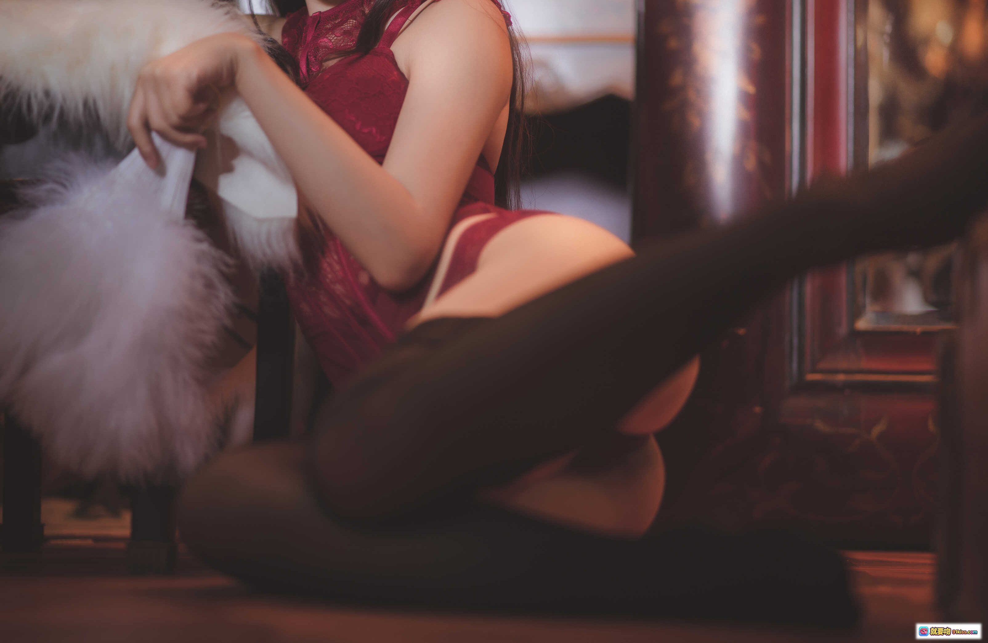 图片[3] - 面饼仙儿NO.014脑内少女红色束衣写真22P211MB性感蕾丝吊袜美臀私房摄影 - 就要吻