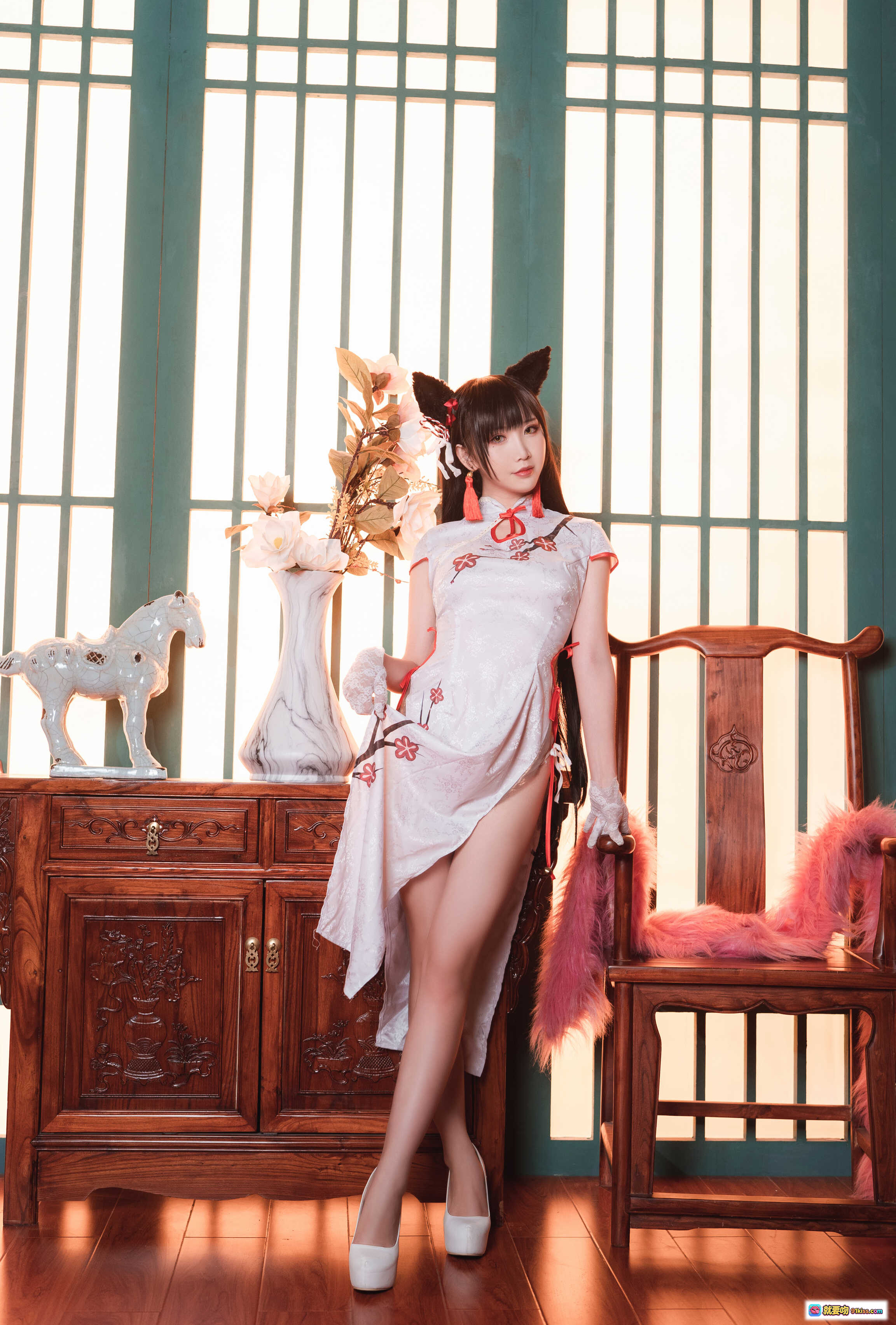 图片[1] - 面饼仙儿NO.082旗袍爱宕写真｜猫耳少女高开叉旗袍Cosplay｜古典中式风摄影美图 - 就要吻