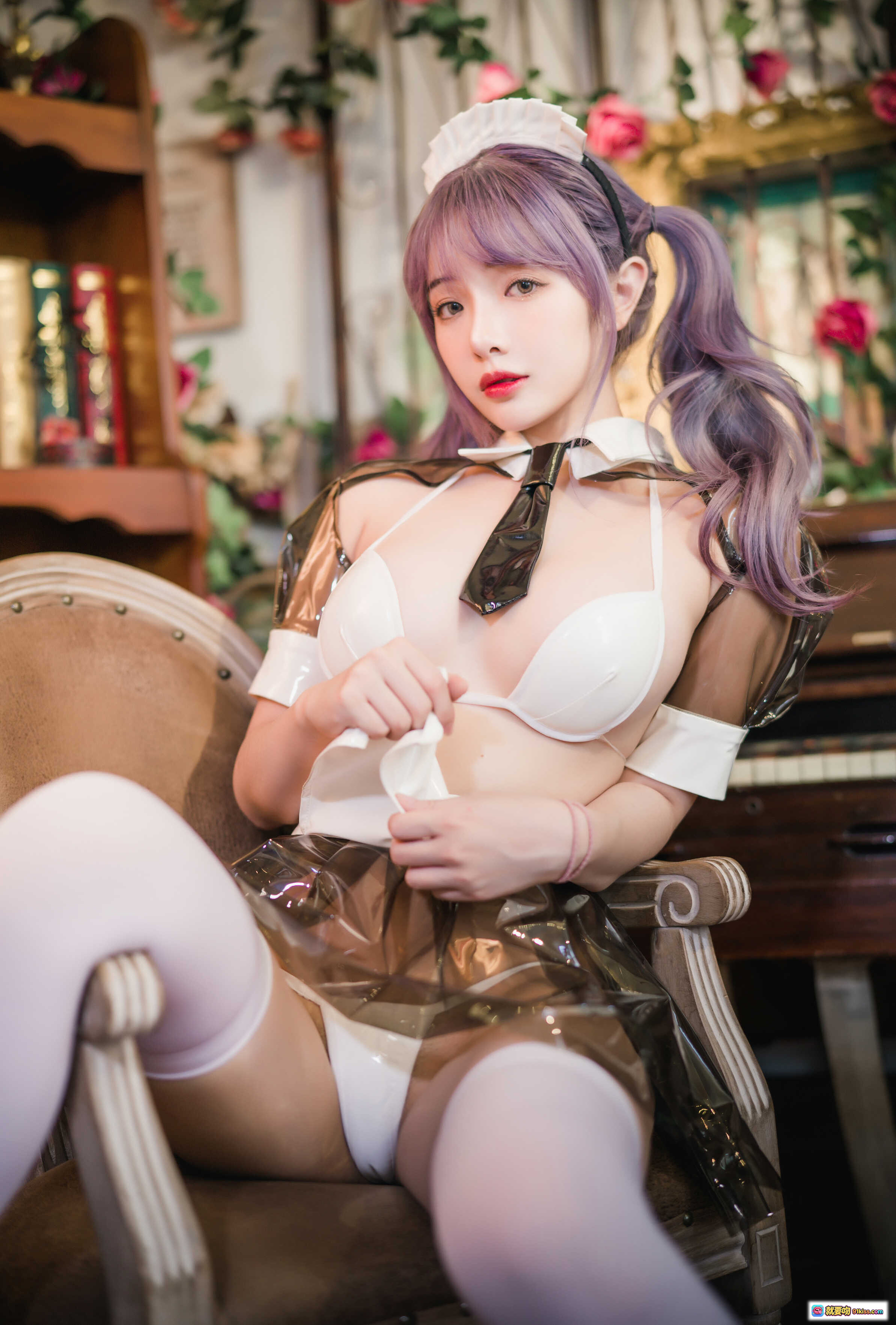 图片[5] - 雯妹不讲道理NO.060透明皮衣女仆装 漆皮性感写真 白丝高跟椅上诱惑 18P高清图集 - 就要吻