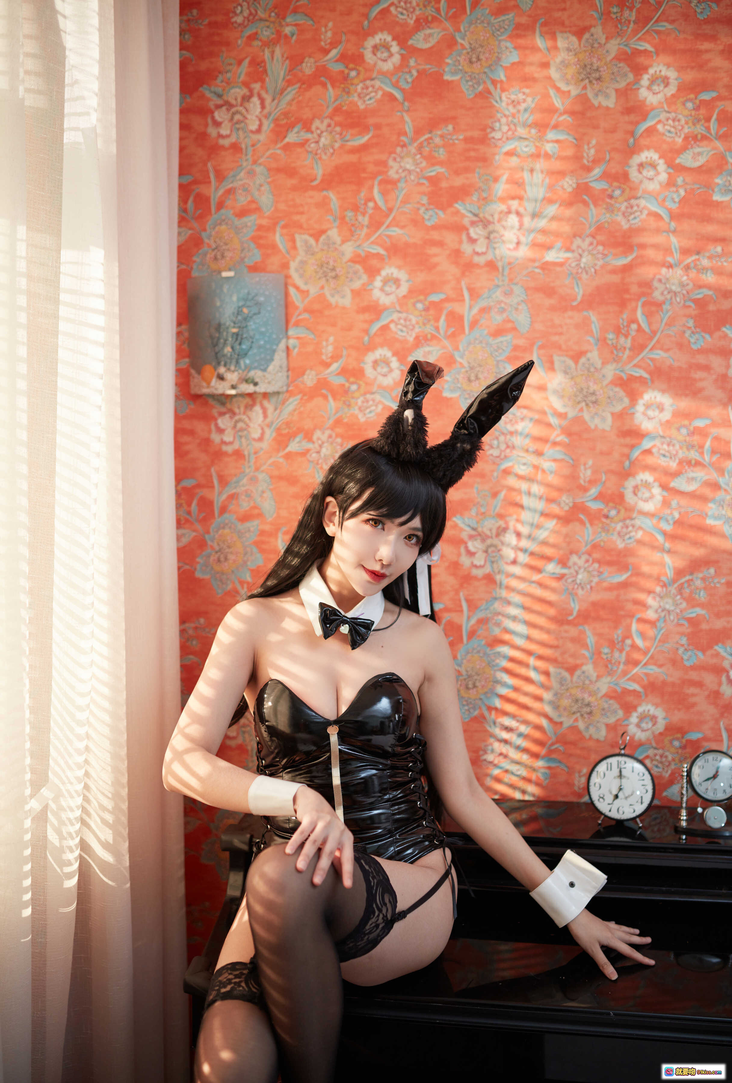 图片[3] - 源纱希爱宕兔女郎写真NO.008 | 黑丝蕾丝吊带+兔耳头饰+吊椅光影美拍 | 31P高清图集 - 就要吻