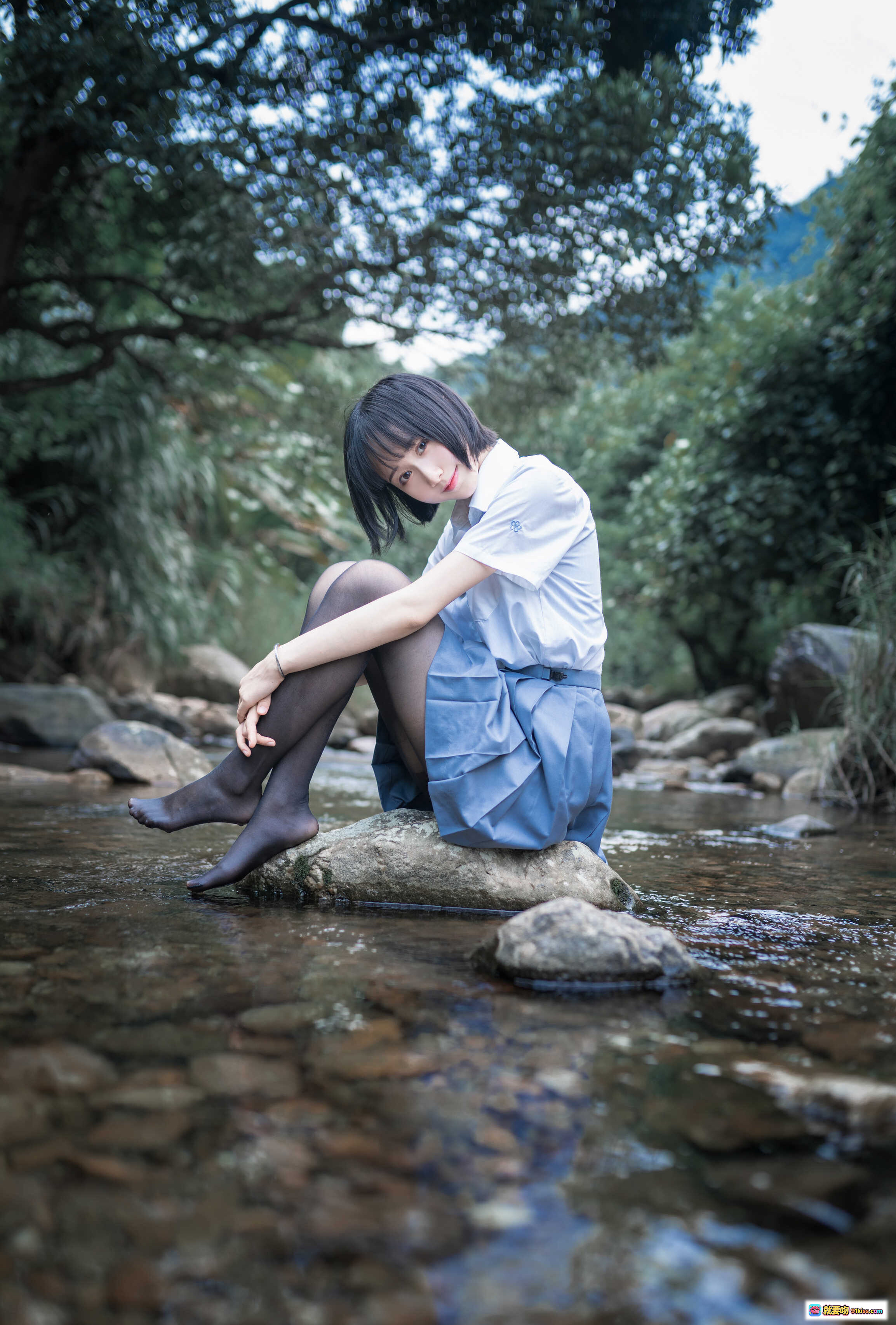 图片[7] - 木绵绵OwO NO.027 水色溪边制服写真 51P高清美腿丝袜湿身自然溪流场景少女摄影 - 就要吻