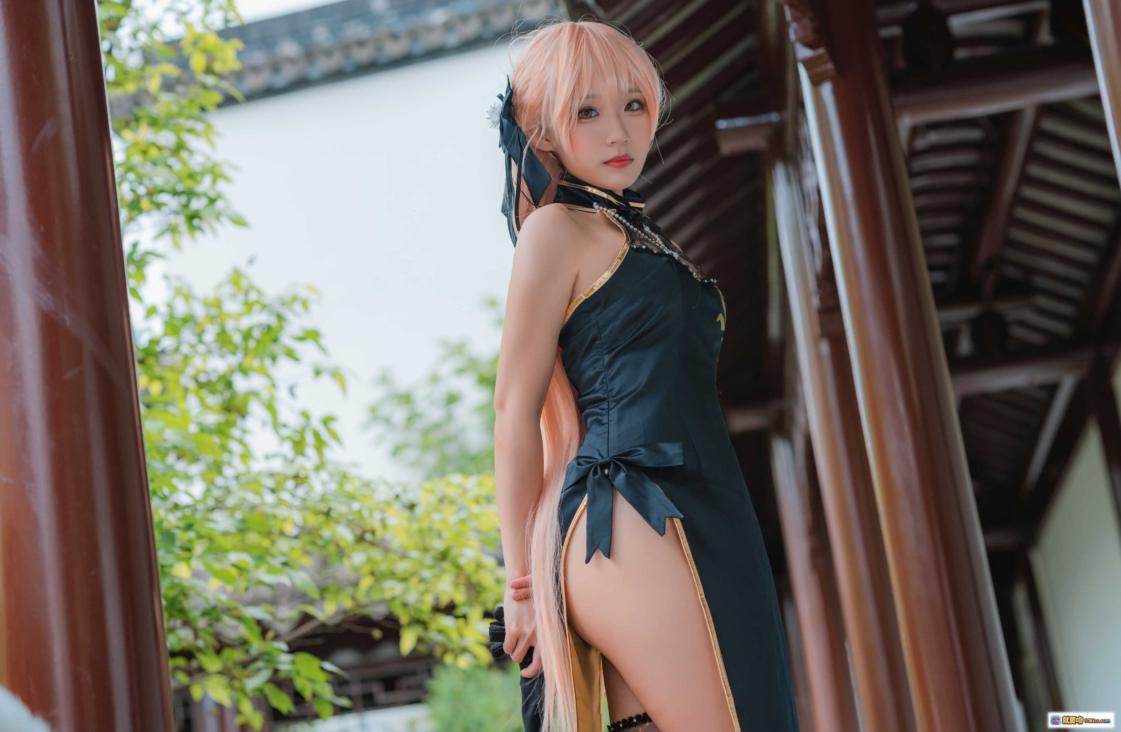 图片[4] - 弥美Mime NO.016 少女前线OTS-14紫雨心cosplay写真 黑金蕾丝旗袍 持枪少女 粉发蝴蝶结 21P高清图集 - 就要吻