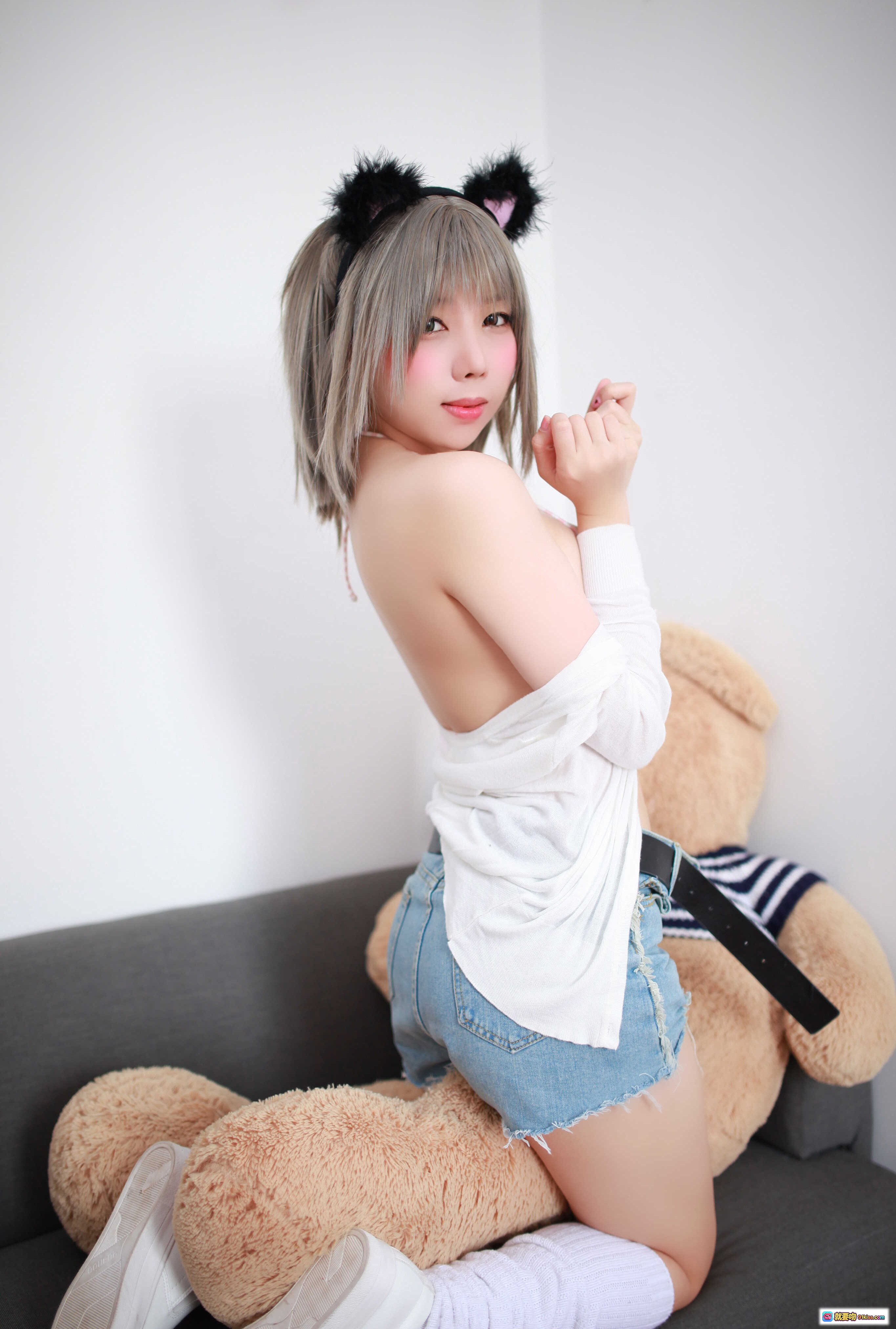 图片[9] - 鹿野希NO.002猫少女写真｜猫耳发箍+粉色内衣+白色长袖+过膝袜+ thigh strap｜75P高清图集 - 就要吻