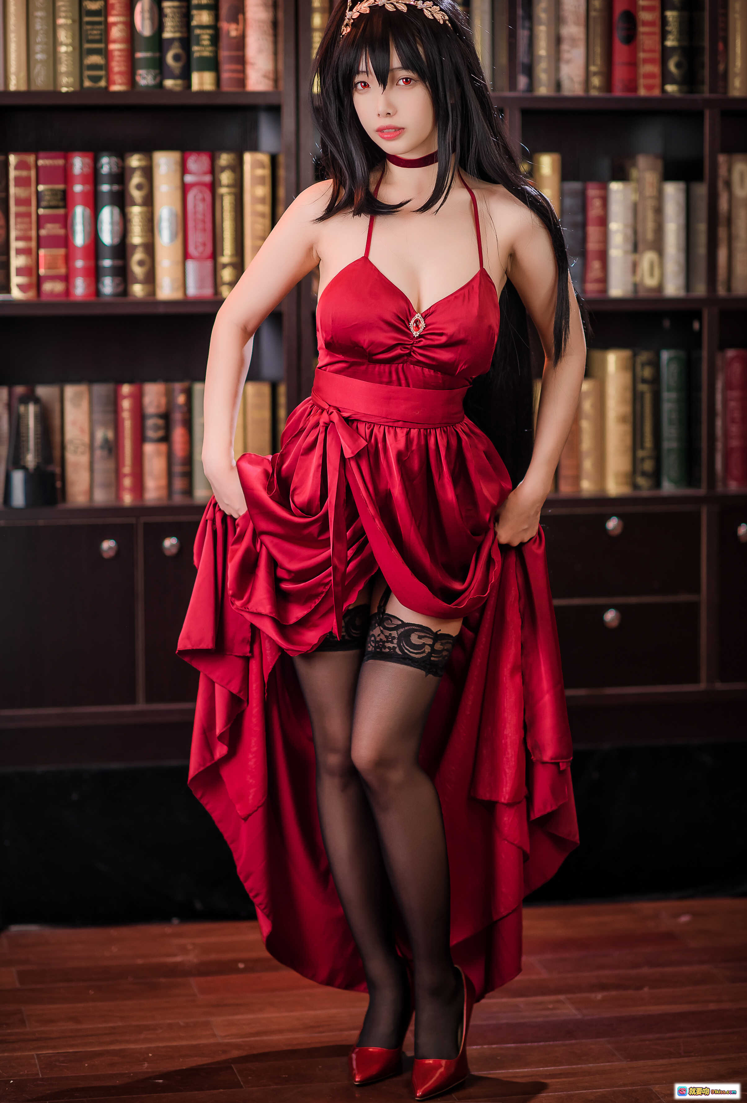 图片[3] - 雯妹不讲道理NO.010碧蓝航线大凤礼服写真｜红裙黑丝高跟美腿性感Cosplay私房摄影43P - 就要吻