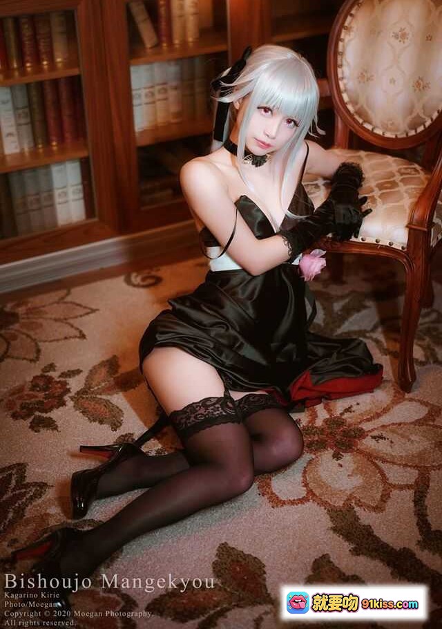 图片[4] - 美少女万华镜篝之雾枝COS写真｜银发蓝瞳少女泳装造型｜Bishoujo Mangekyou NO.036高清图集 - 就要吻