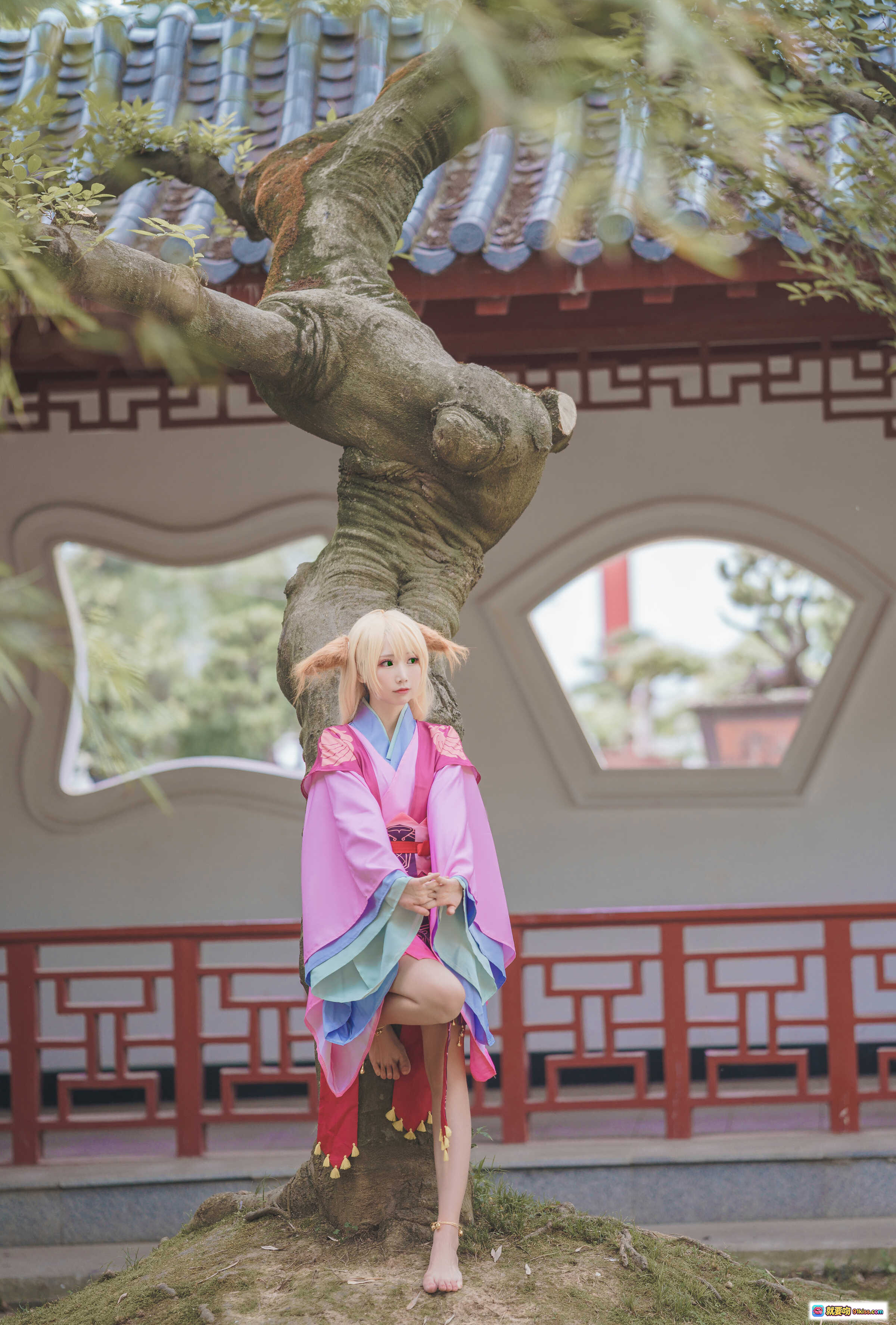 图片[9] - 面饼仙儿NO.032涂山苏苏古风汉服写真 紫粉撞色裙摆 金色铃铛流苏装饰 精美刺绣图案 14P高清图集 - 就要吻