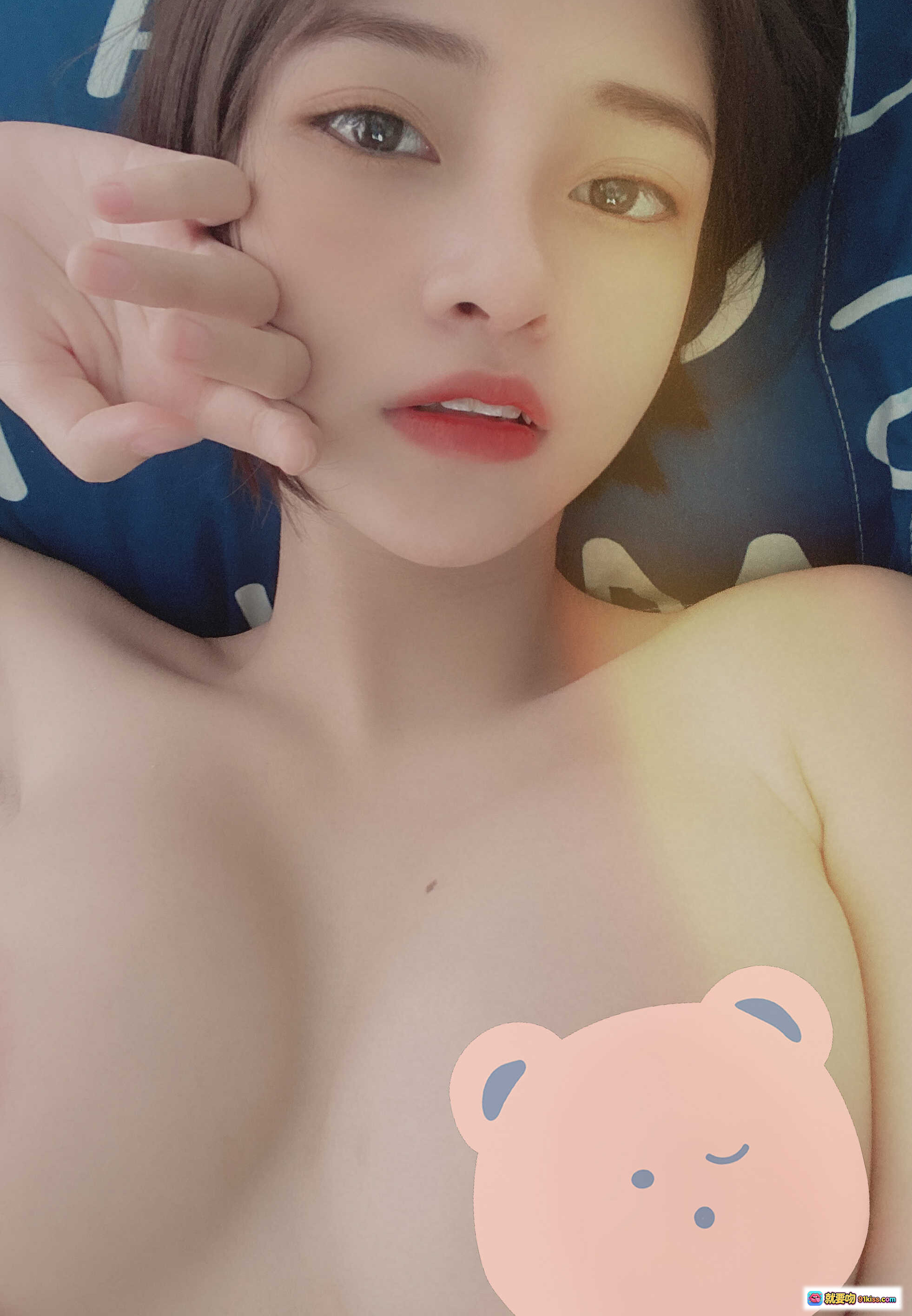 图片[5] - Azami NO.027 六月自拍写真 19P高清美图 黑色亮面服饰 紫色蝴蝶结点缀 性感优雅风格 - 就要吻