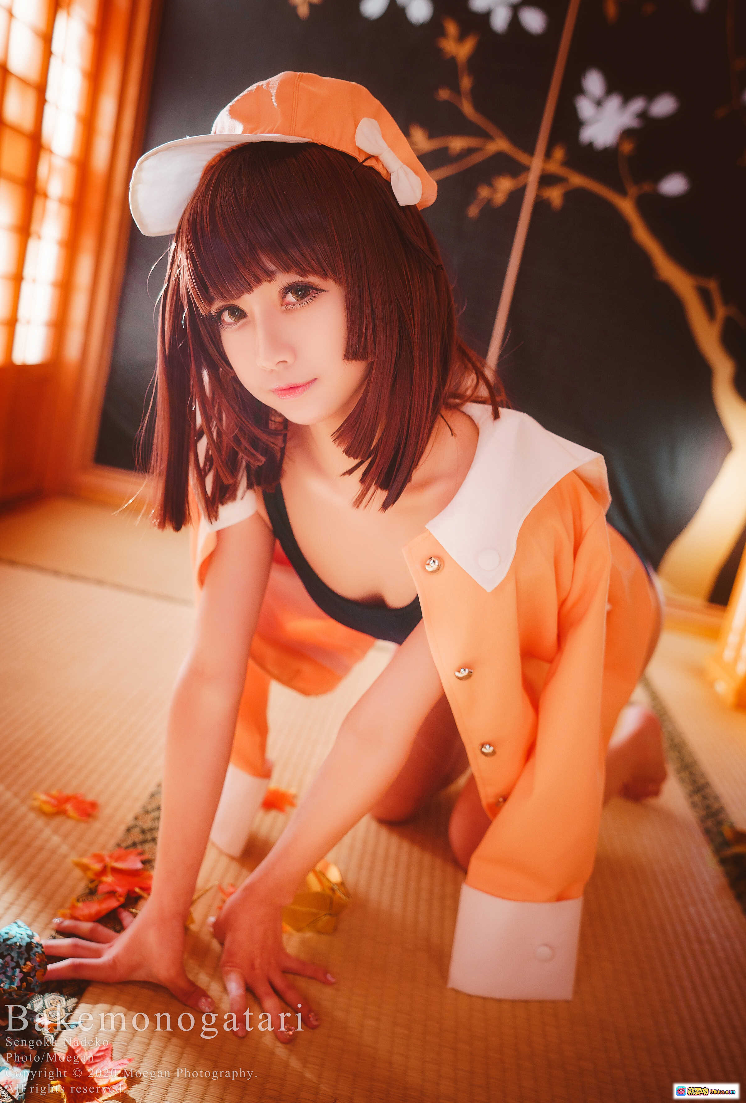 图片[8] - 千石抚子cosplay化物语日式和风写真 美少女跪姿黑泳衣橙帽光影艺术摄影 - 就要吻