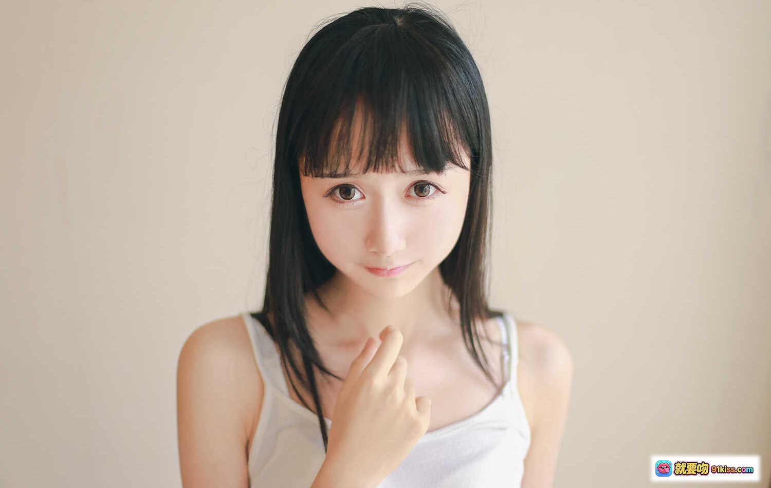 图片[9] - 木绵绵OwO水手服cos写真 27P高清美图 少女坐地穿袜温柔瞬间 日系校园风穿搭 17MB大图下载 - 就要吻