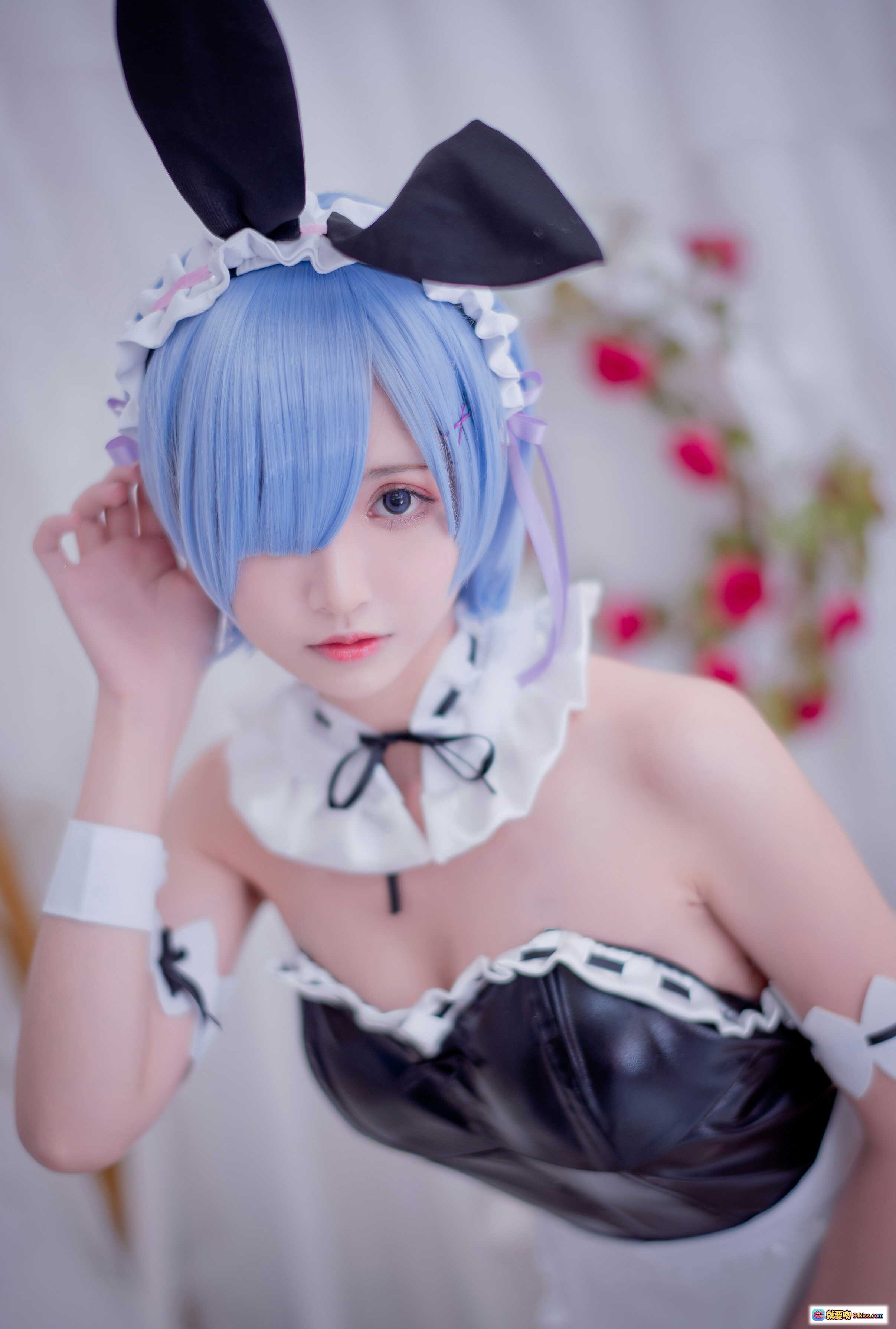 图片[9] - 鳗鱼霏儿NO.039蕾姆cosplay兔女郎女仆装黑丝高跟网袜蓝发写真美图 - 就要吻