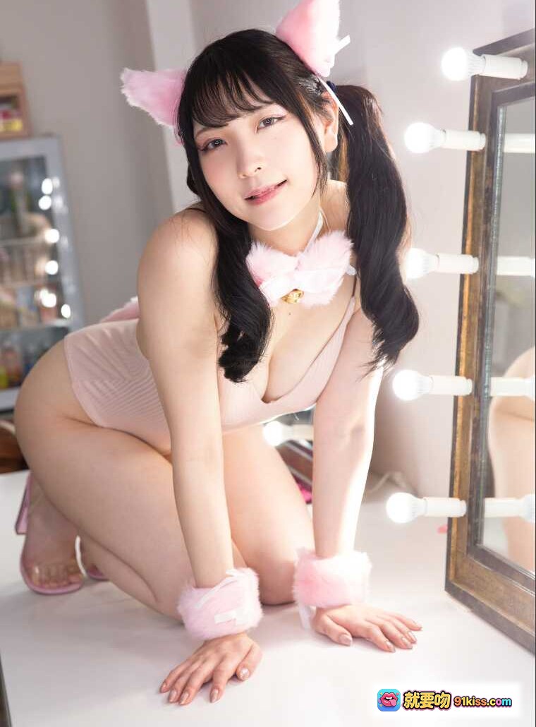 图片[7] - 粉色猫耳少女写真｜甜美系萌妹性感连体衣｜可爱毛绒配饰｜化妆镜前私房美拍｜至福的 fetish 风格写真集 - 就要吻