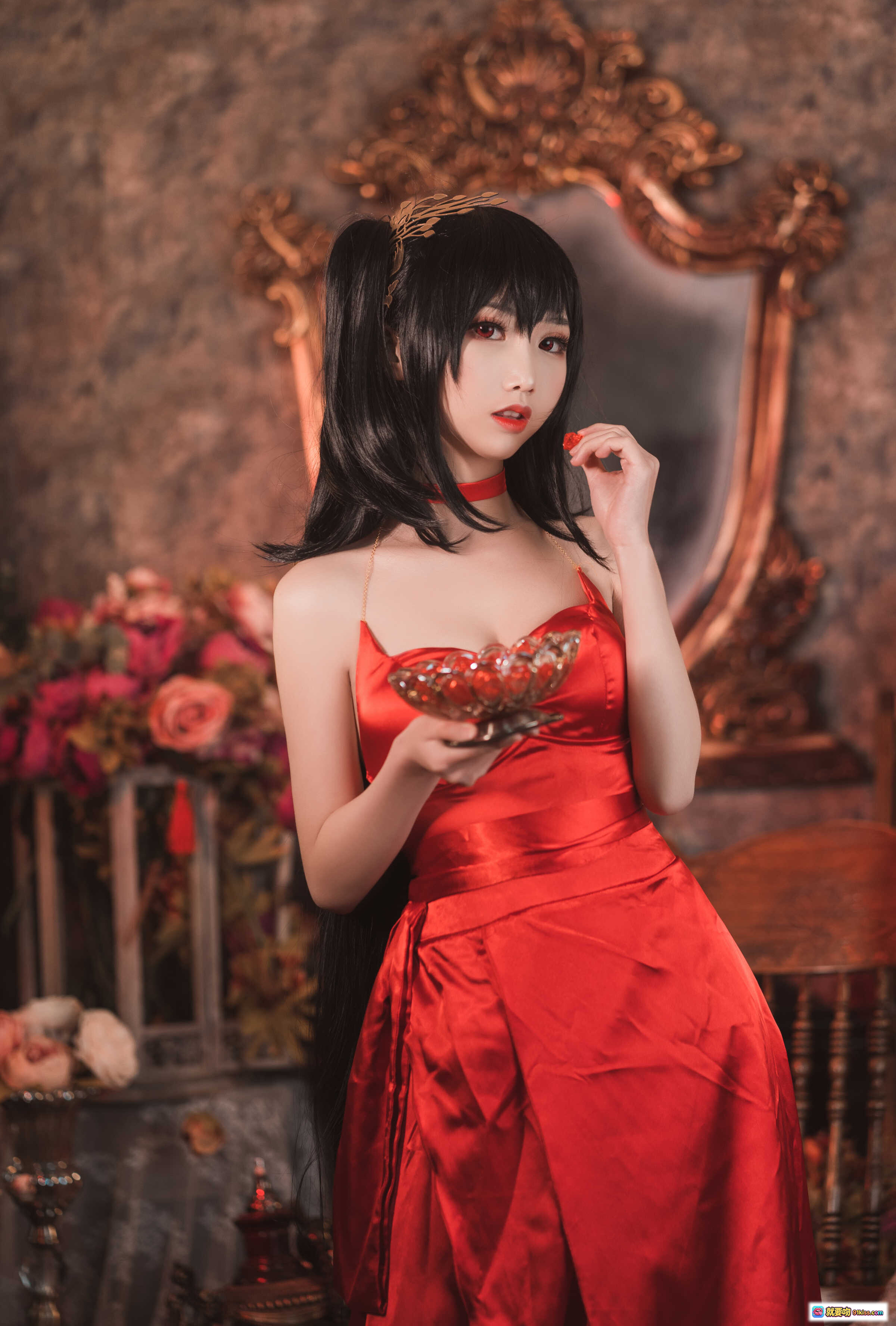 图片[8] - 面饼仙儿NO.049大凤Cosplay 红色礼服黑丝美腿复古镜前优雅摆拍 - 就要吻