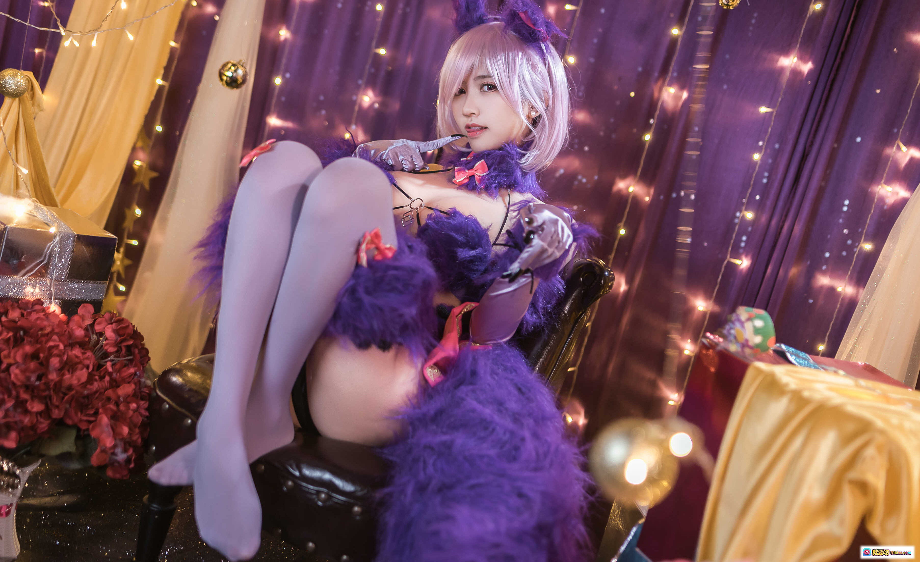 图片[7] - 鳗鱼霏儿NO.078紫色礼装Cosplay写真｜紫发猫耳羽毛装饰性感造型｜10P高清图集 - 就要吻